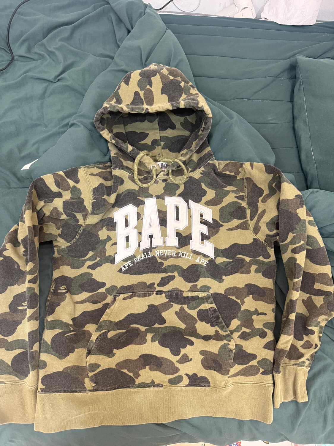 베이프 빅로고 후드티 카모 후디 상품이미지2