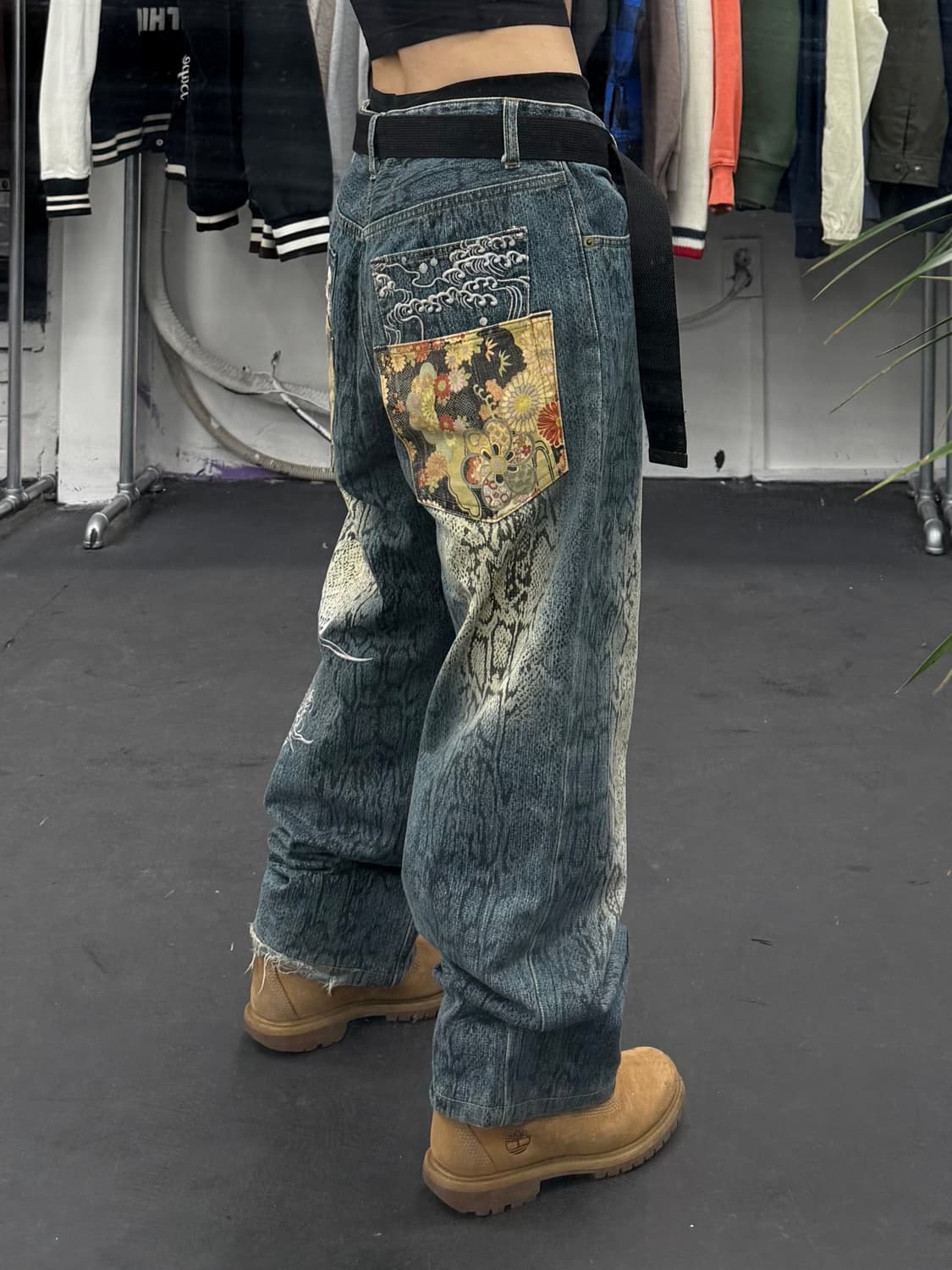 카라쿠리 타마시 오리엔탈 뱀피 데님팬츠 상품이미지4