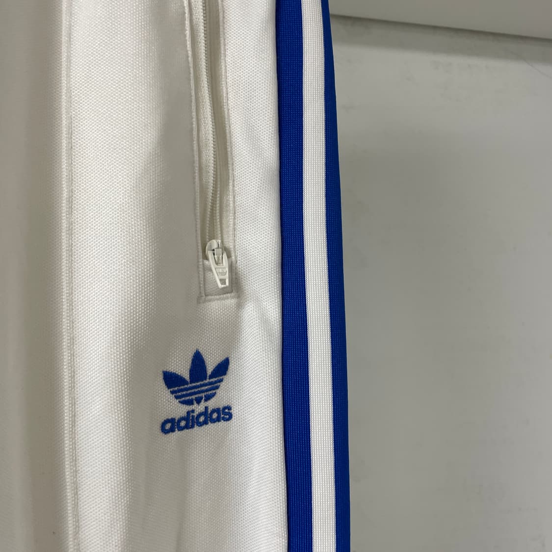 아디다스 유로파 화이트 트레이닝 팬츠 L(W) 상품이미지4