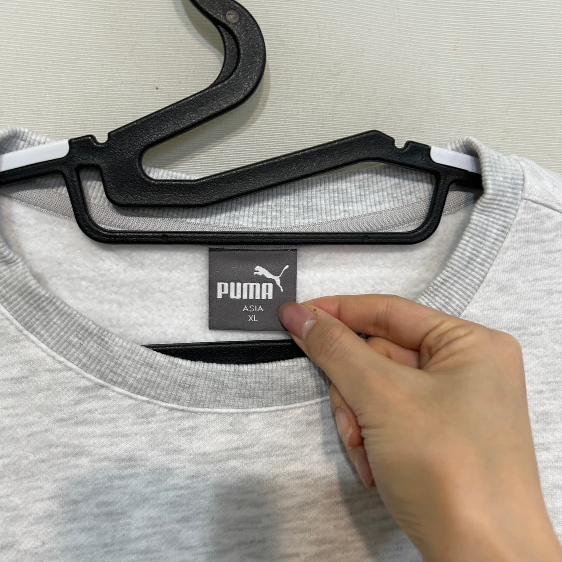 푸마 2024 남성 기모 맨투맨 티셔츠 105 상태최상 상품이미지2