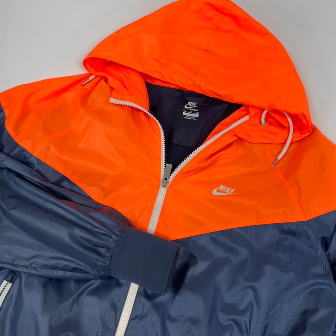 나이키 바람막이 상품이미지2