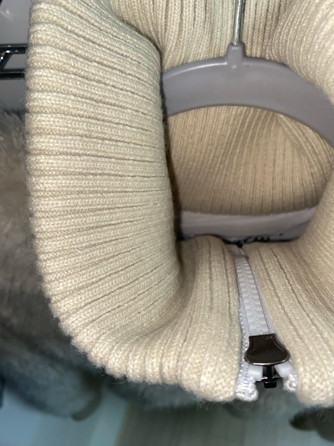 스컬프터 Faux Fur Zip-Up Jacket 상품이미지5