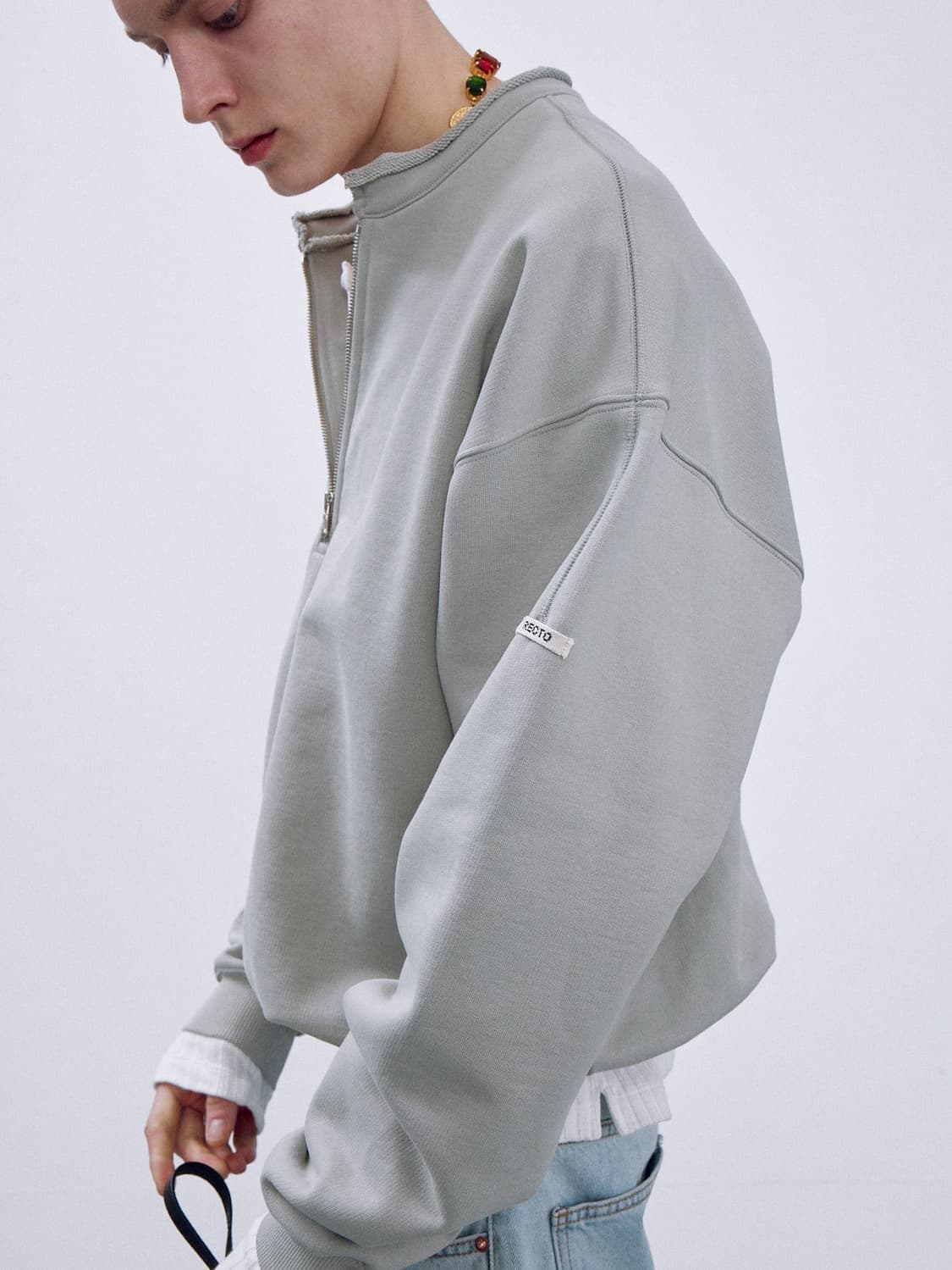 렉토 로우엣지 카라 스탠드 하프집업 그레이쉬 카키 상품이미지2