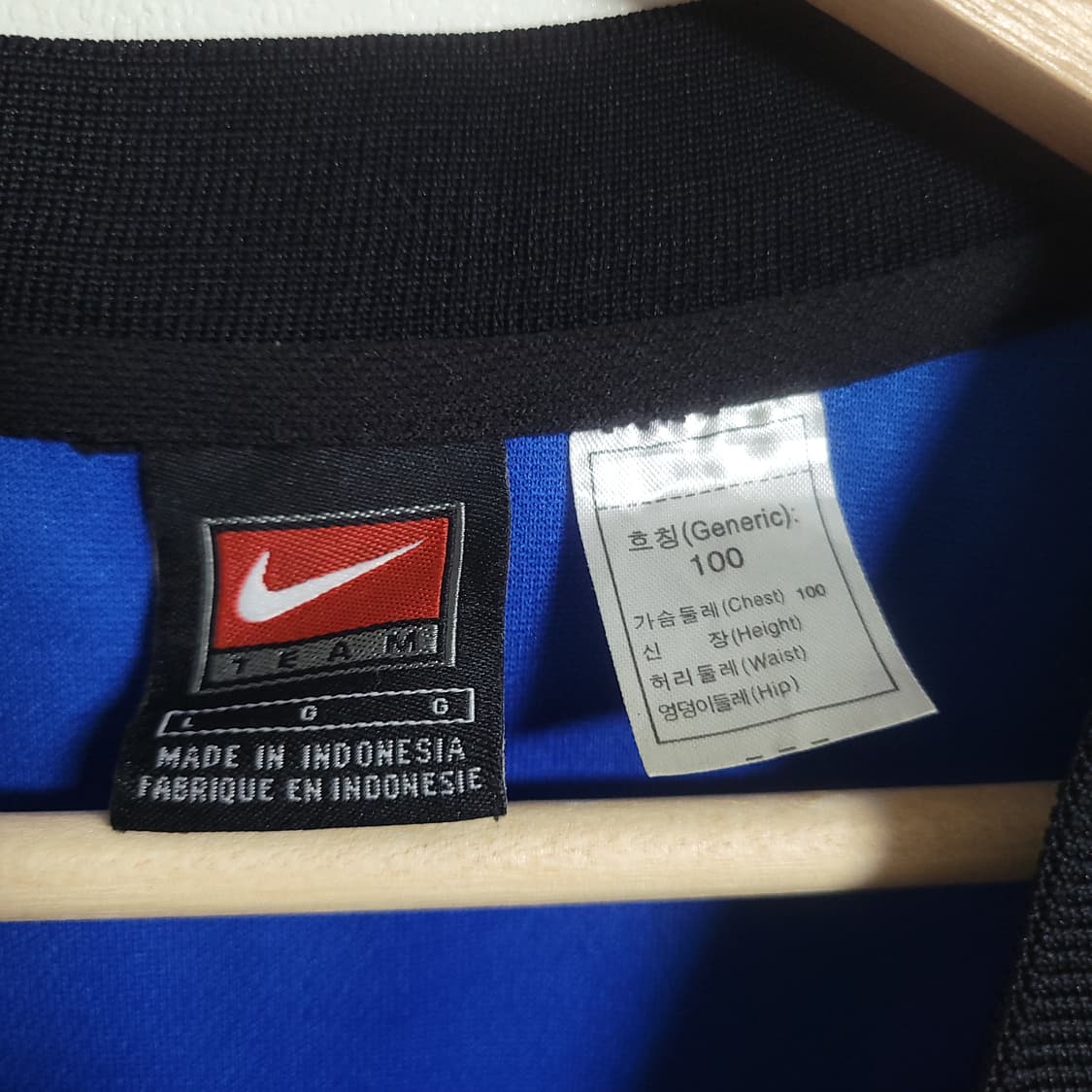 (L) NIKE 나이키 블랙/블루 스트라이프 반팔 티셔츠 올드스쿨 상품이미지4