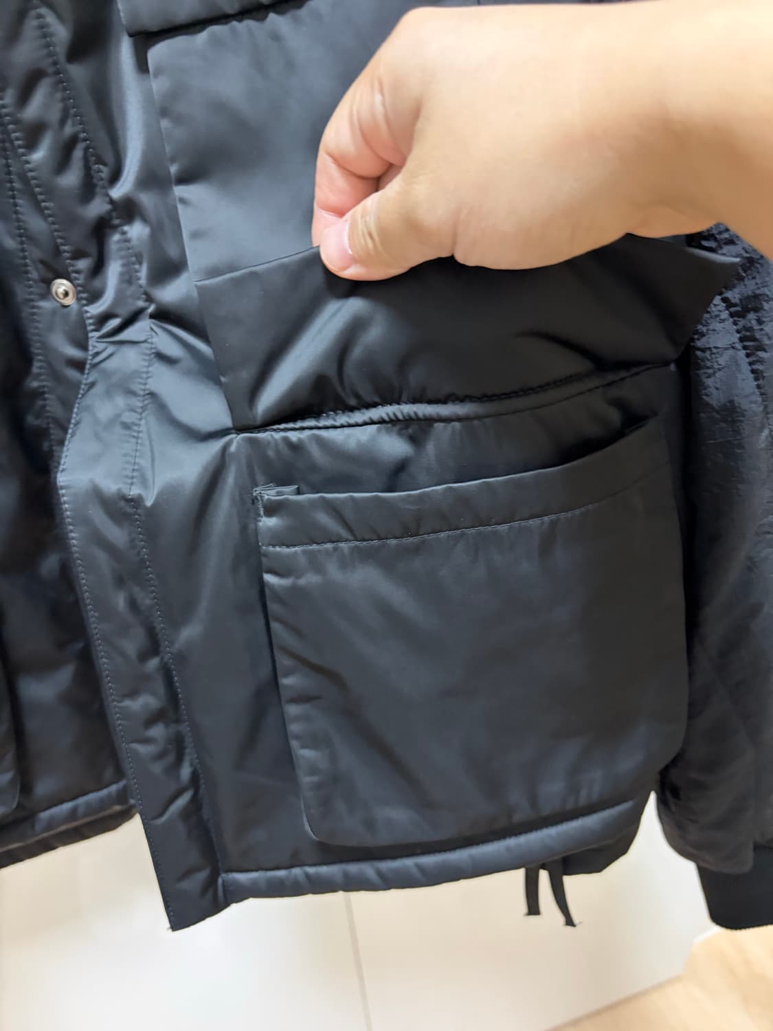 언어펙티드 패디드 블랙 재킷 상품이미지8