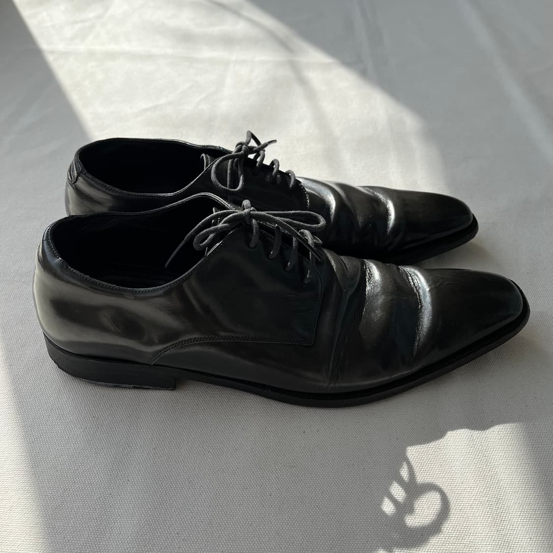 돌체앤가바나 그린 언더톤 블랙 레더 더비 슈즈 상품이미지3