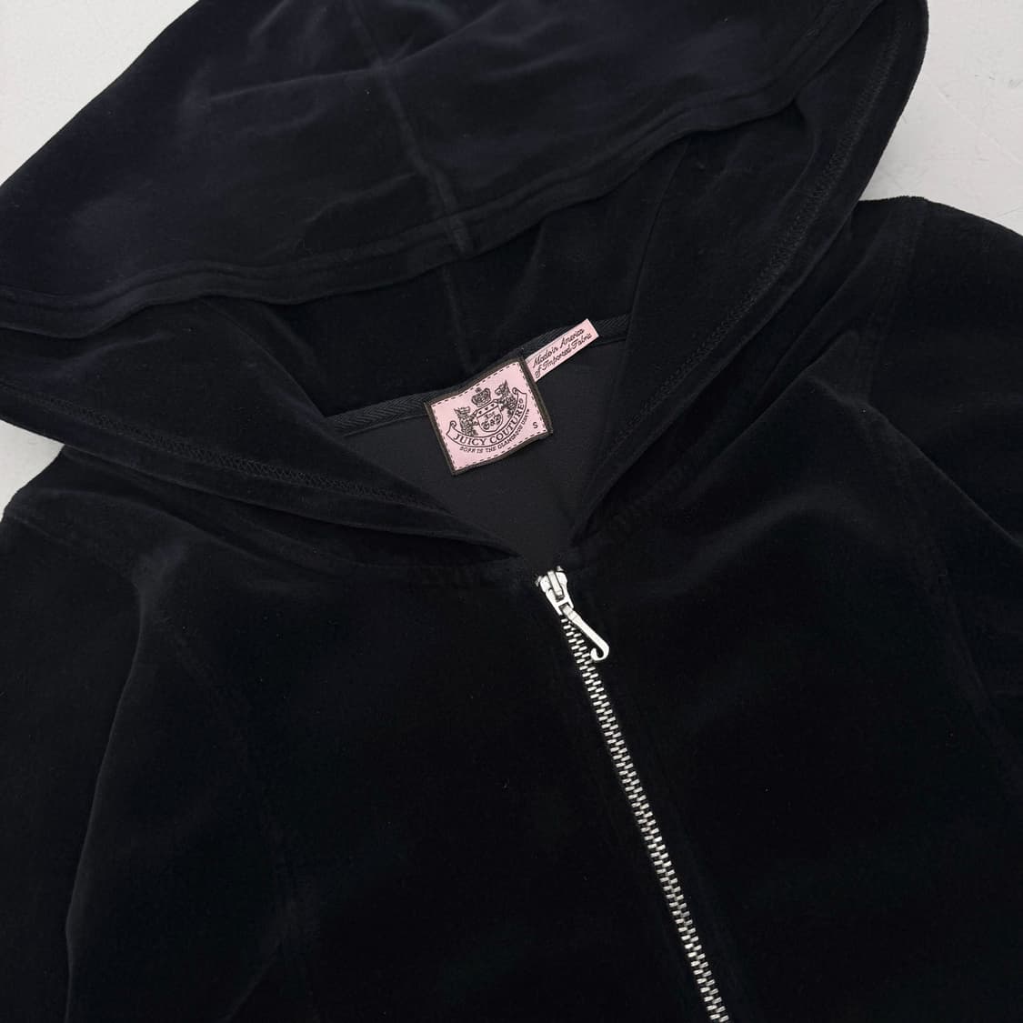 쥬시꾸뛰르 Y2K 벨벳 후드집업 상품이미지4