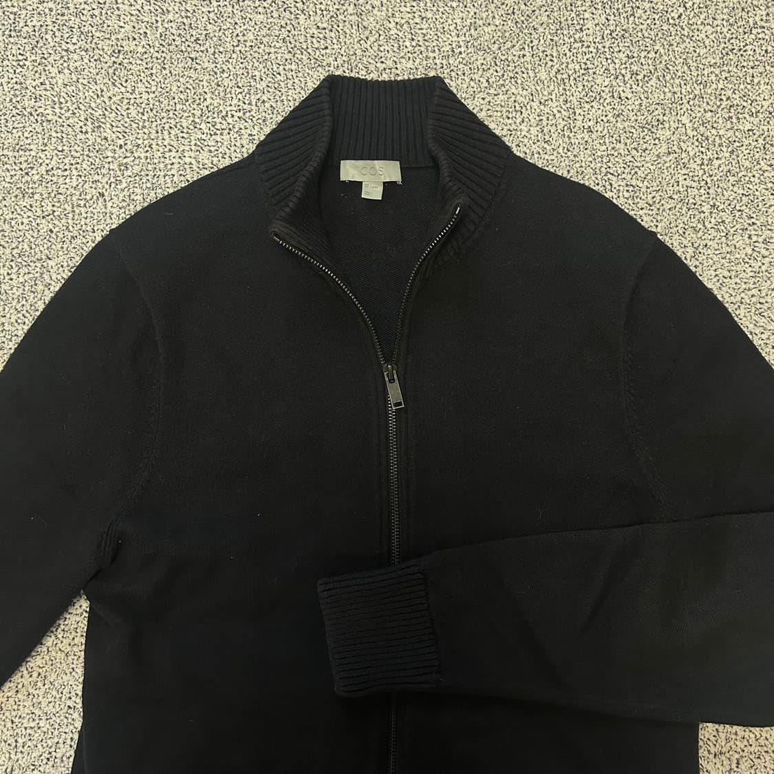 COS Zip Knit Cardigan. 상품이미지2