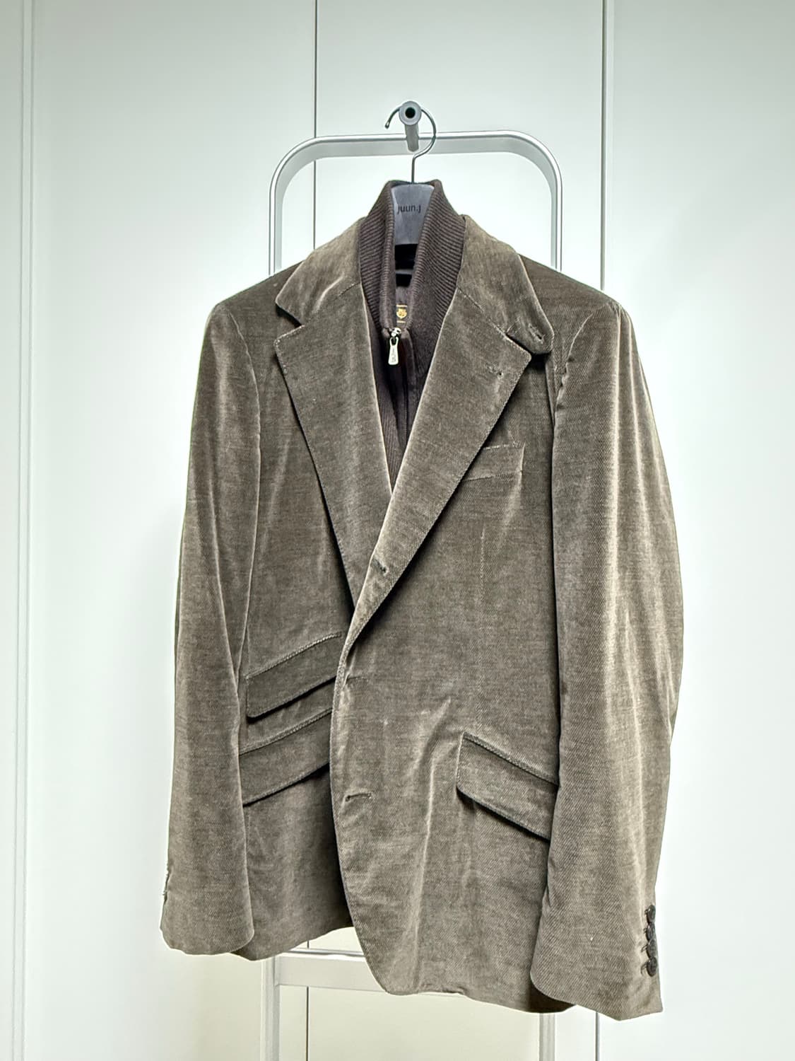 로로피아나 벨벳 자켓 50사이즈 상품이미지1