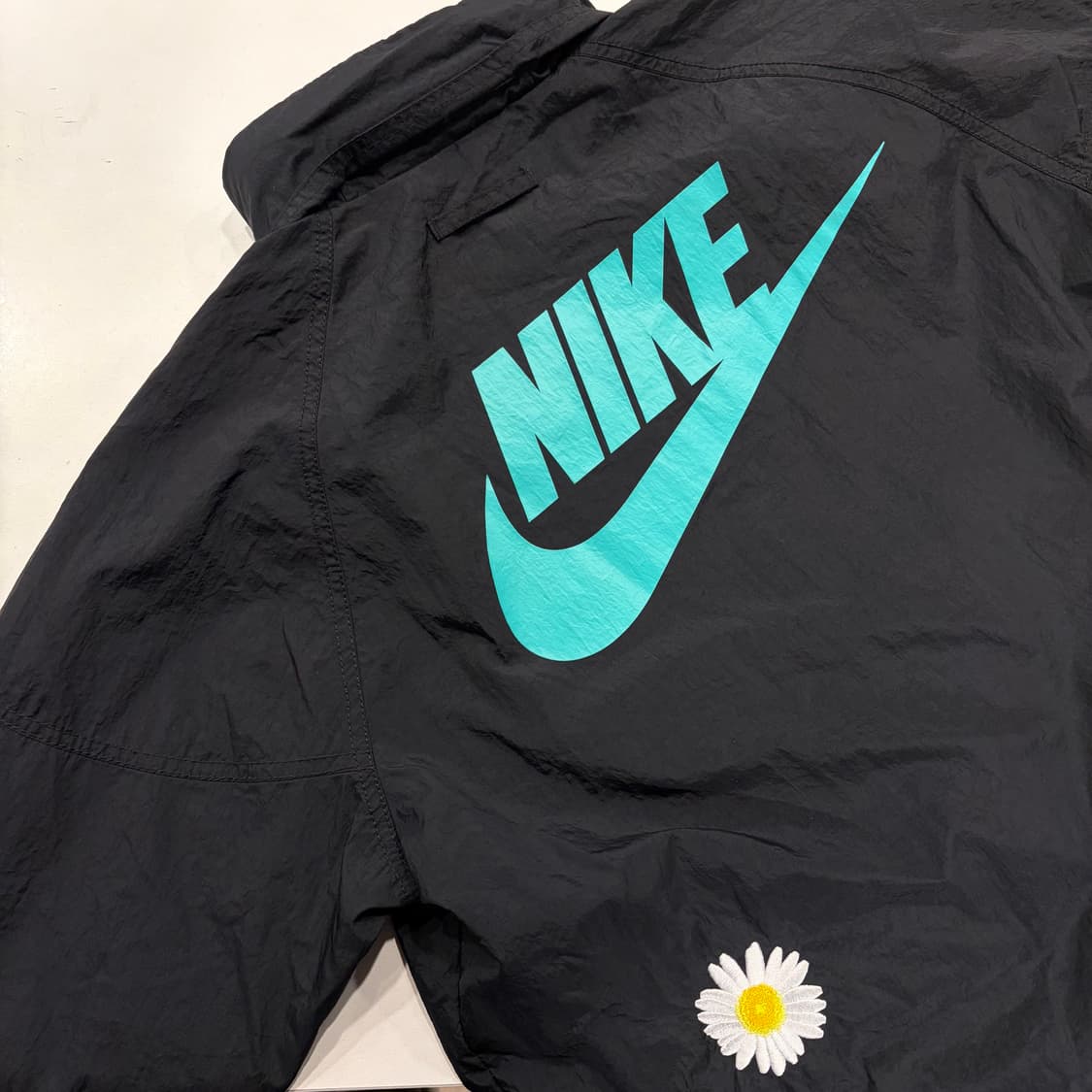[S] 나이키 데이지 우븐 바람막이 블랙 / 레드 / 블루 B290 상품이미지9