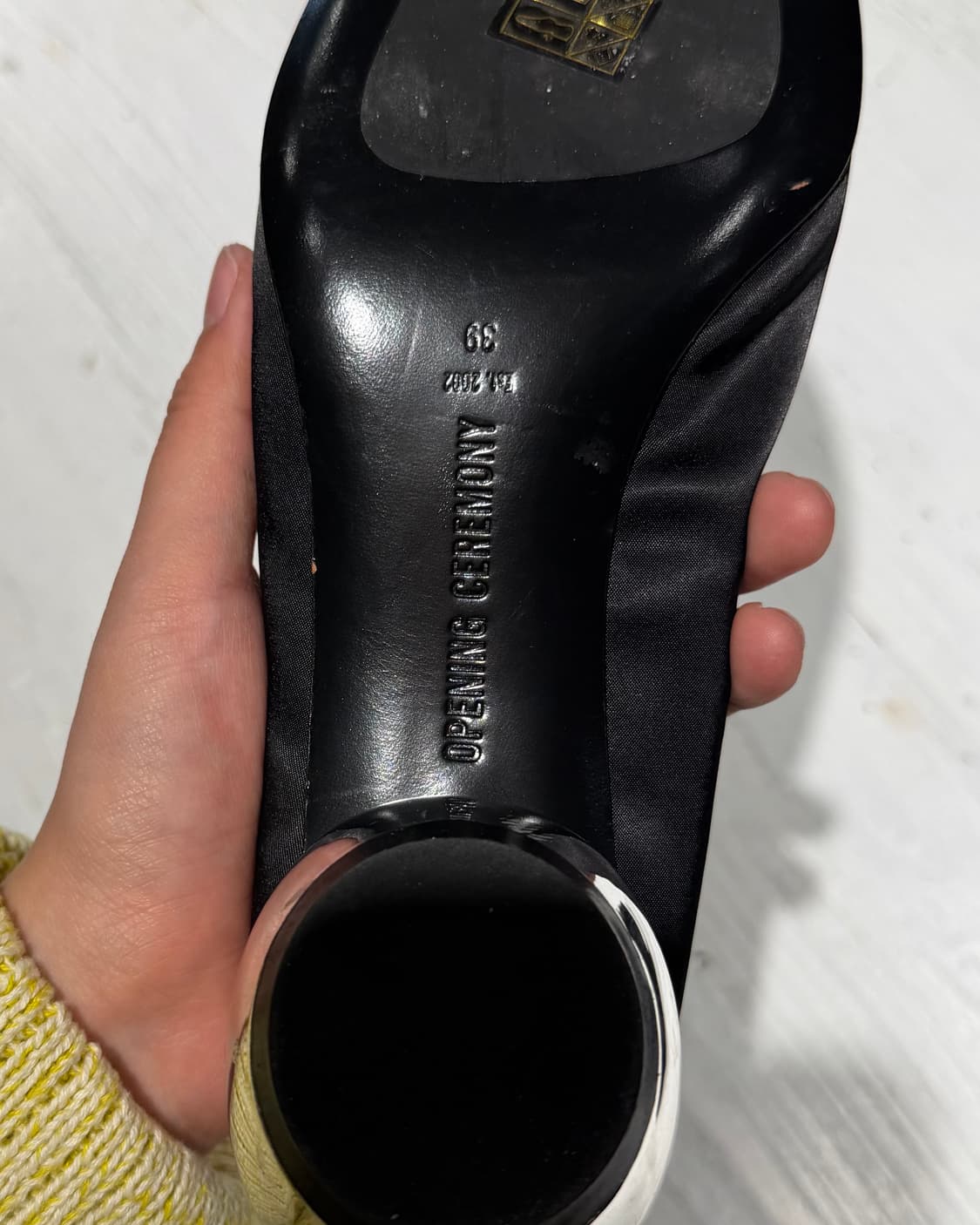 오프닝 세레모니 블랙 실버 달리아 새틴 슬립온 슈즈 상품이미지9