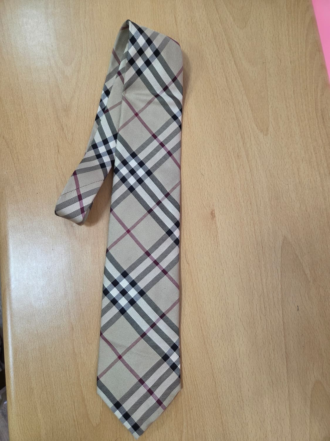 버버리 넥타이 상품이미지1