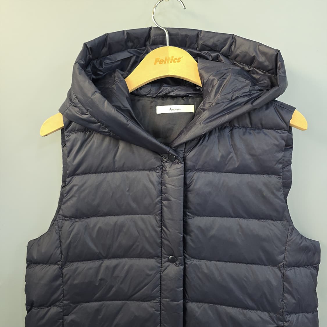 앤썸(Anthem) 후드 경량 패딩 베스트 L 상품이미지2