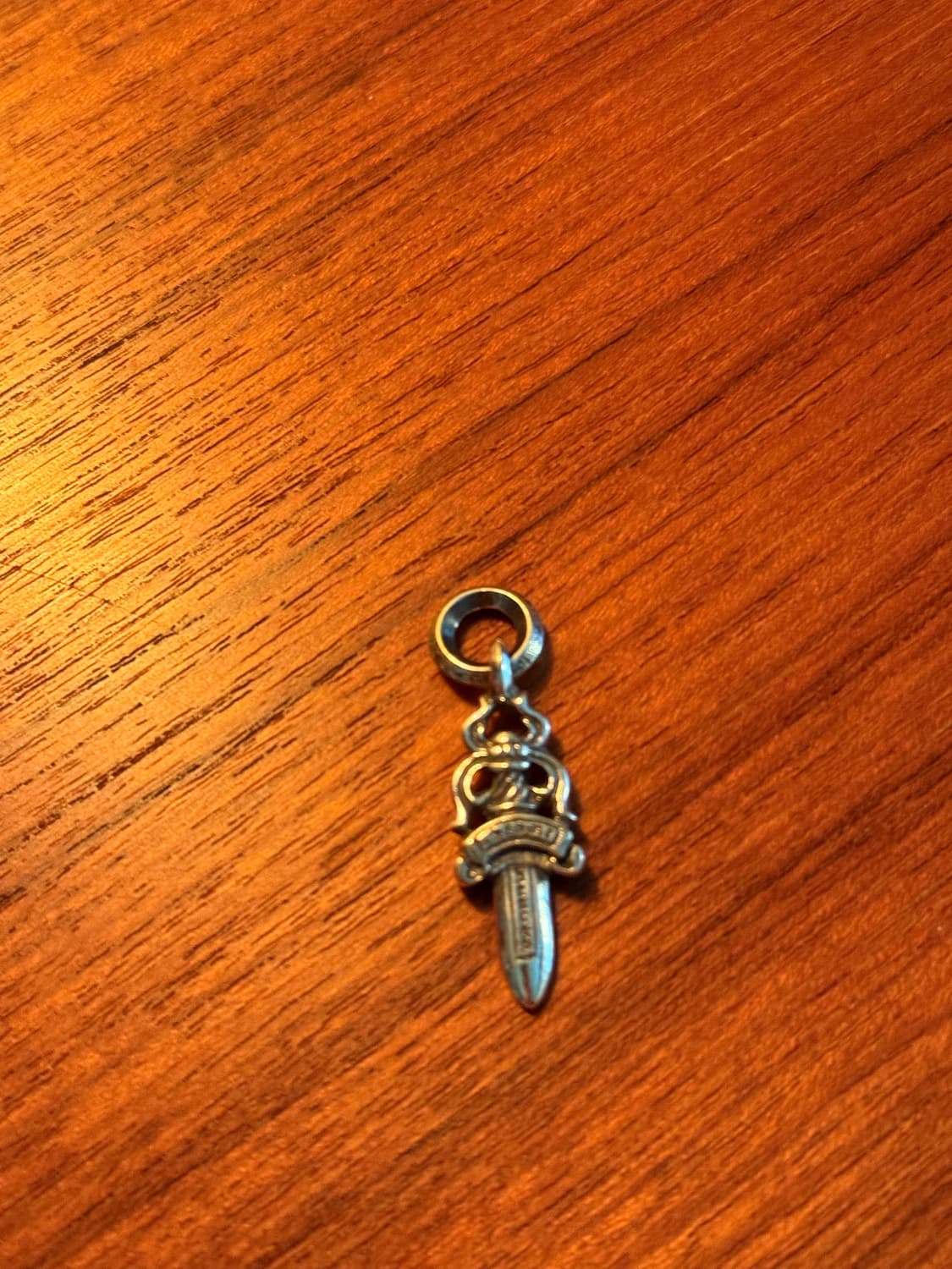 [새상품] 크롬하츠 5대거 펜던트 새상품 상품이미지2