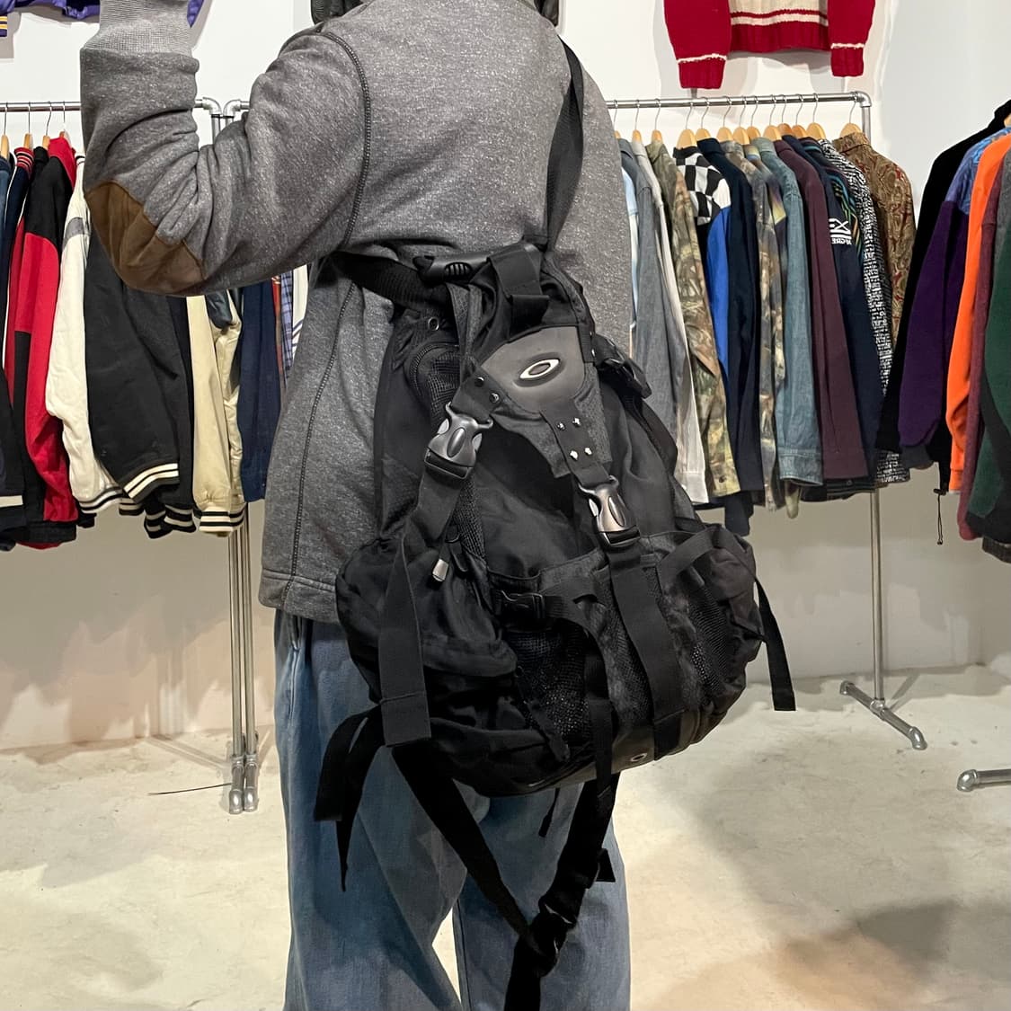 Oakley 오클리 메탈로고 테크니컬 백팩 상품이미지2