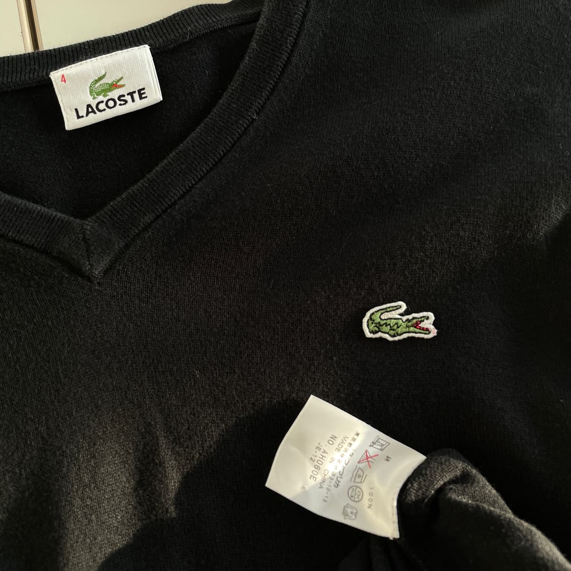 라코스테 블랙 브이넥 면 니트 상품이미지4