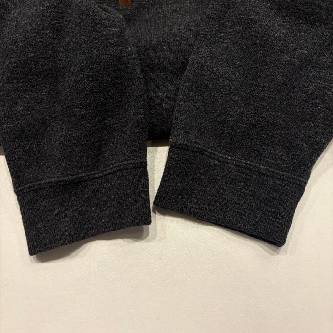 [L] 폴로 랄프로렌 하프집업 맨투맨 차콜블랙 B536 상품이미지5