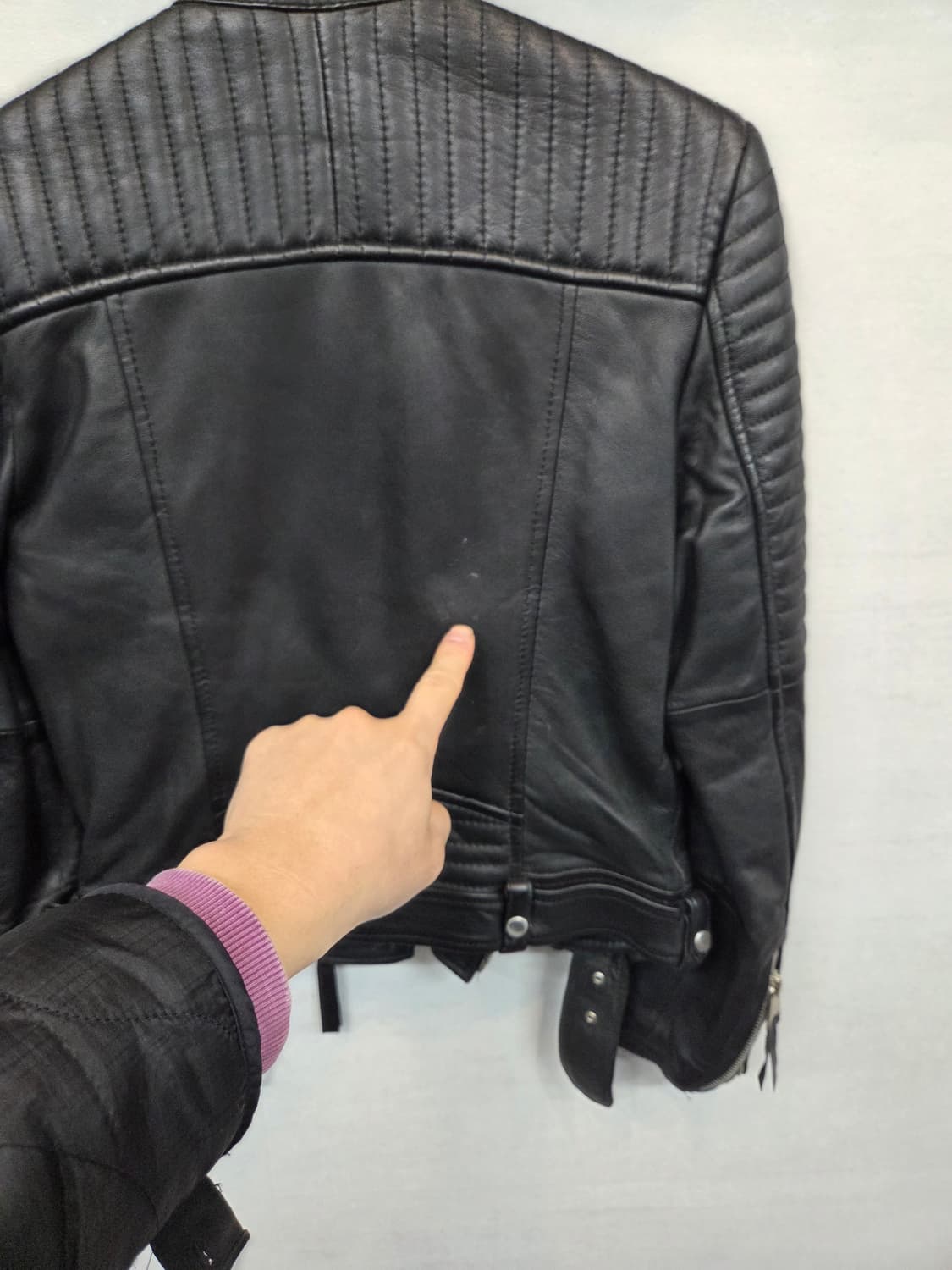 지방시 여성 양가죽 라이더 자켓 m 상품이미지8