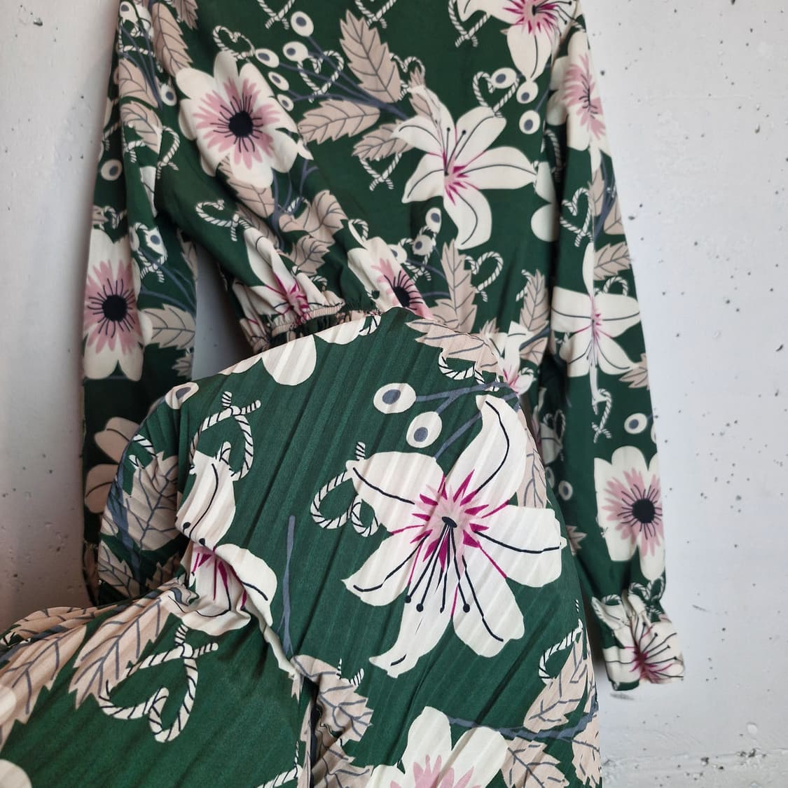 플라워 패턴 롱 플리츠 원피스 상품이미지3