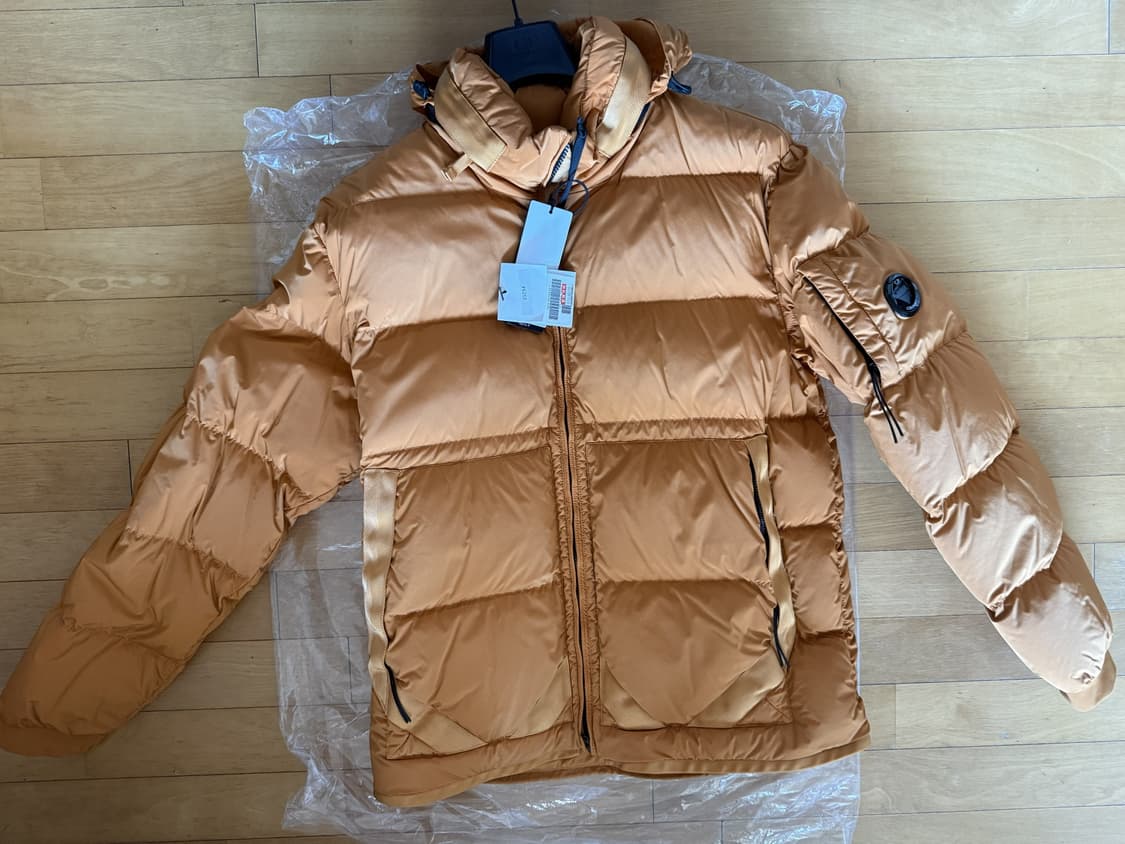 CP컴퍼니 NYCRA-R 덕 다운 패딩 상품이미지1