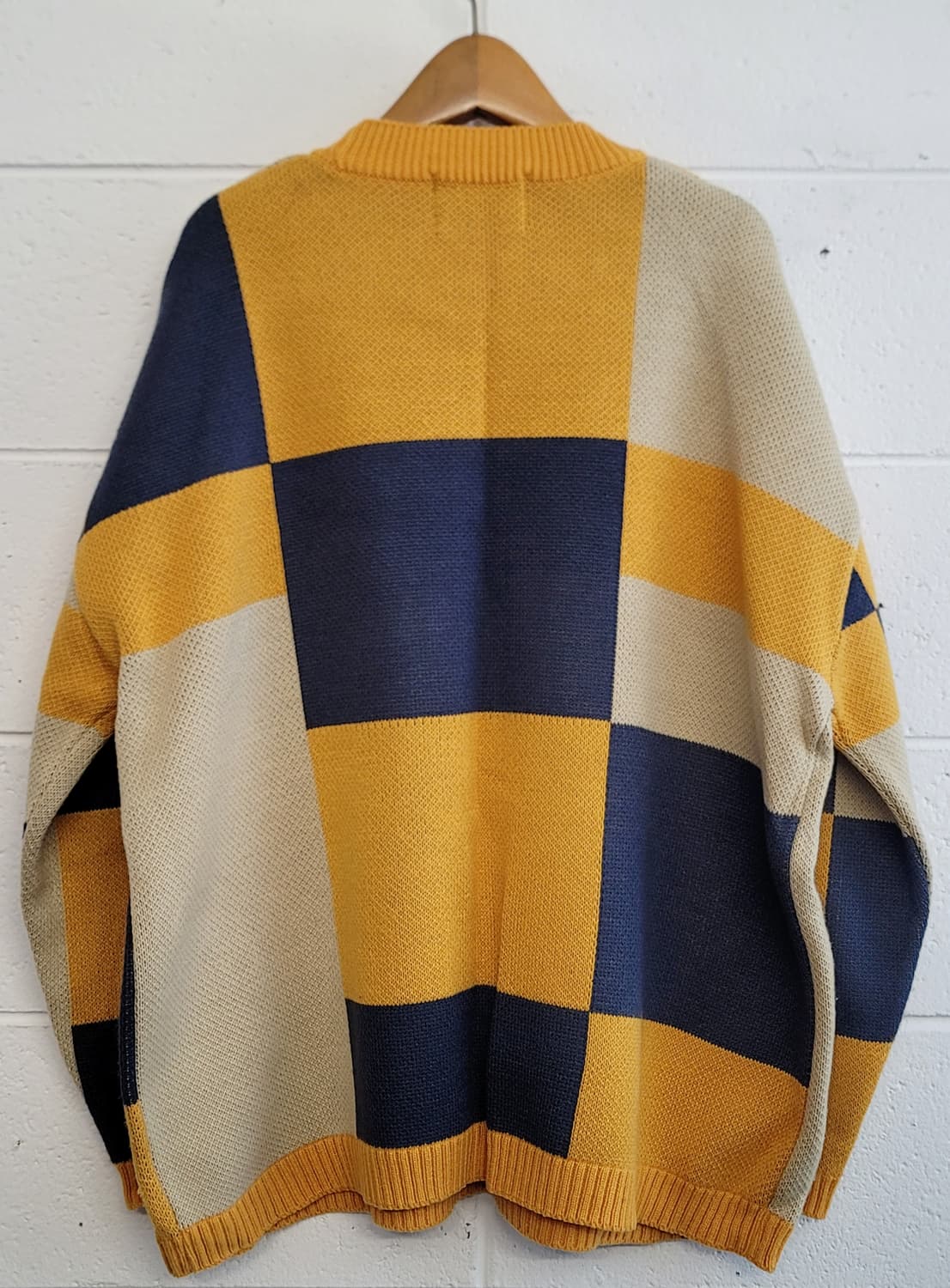 갤러리(GALLERY) 비비드 자가드 체크패턴 루즈핏 니트티셔츠 판매 상품이미지2