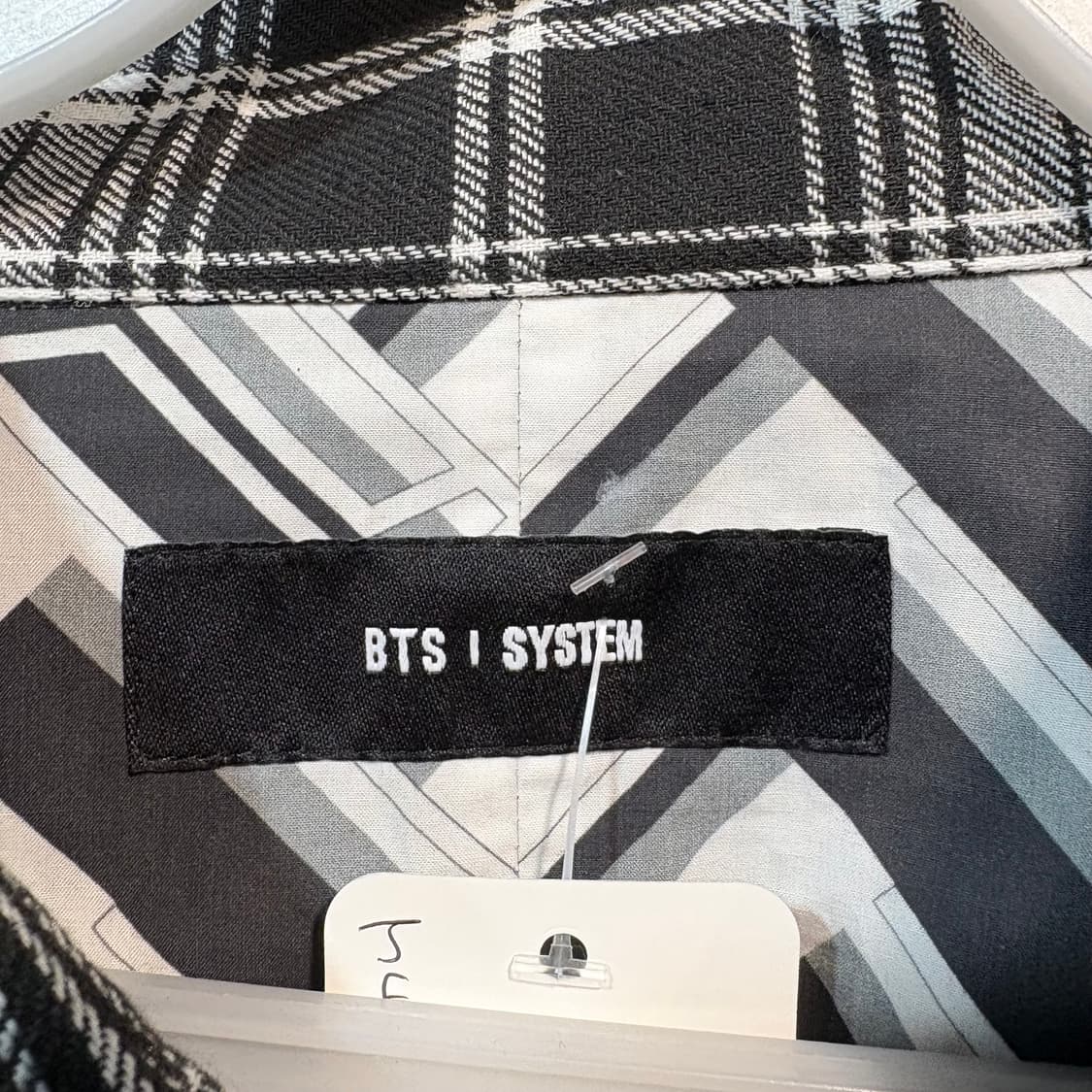 [L] BTS X SYSTEM 시스템 체크 셔츠 상품이미지7