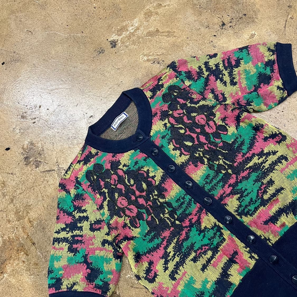 [정품/M] 입생로랑 패턴 반팔 가디건 b10 상품이미지1