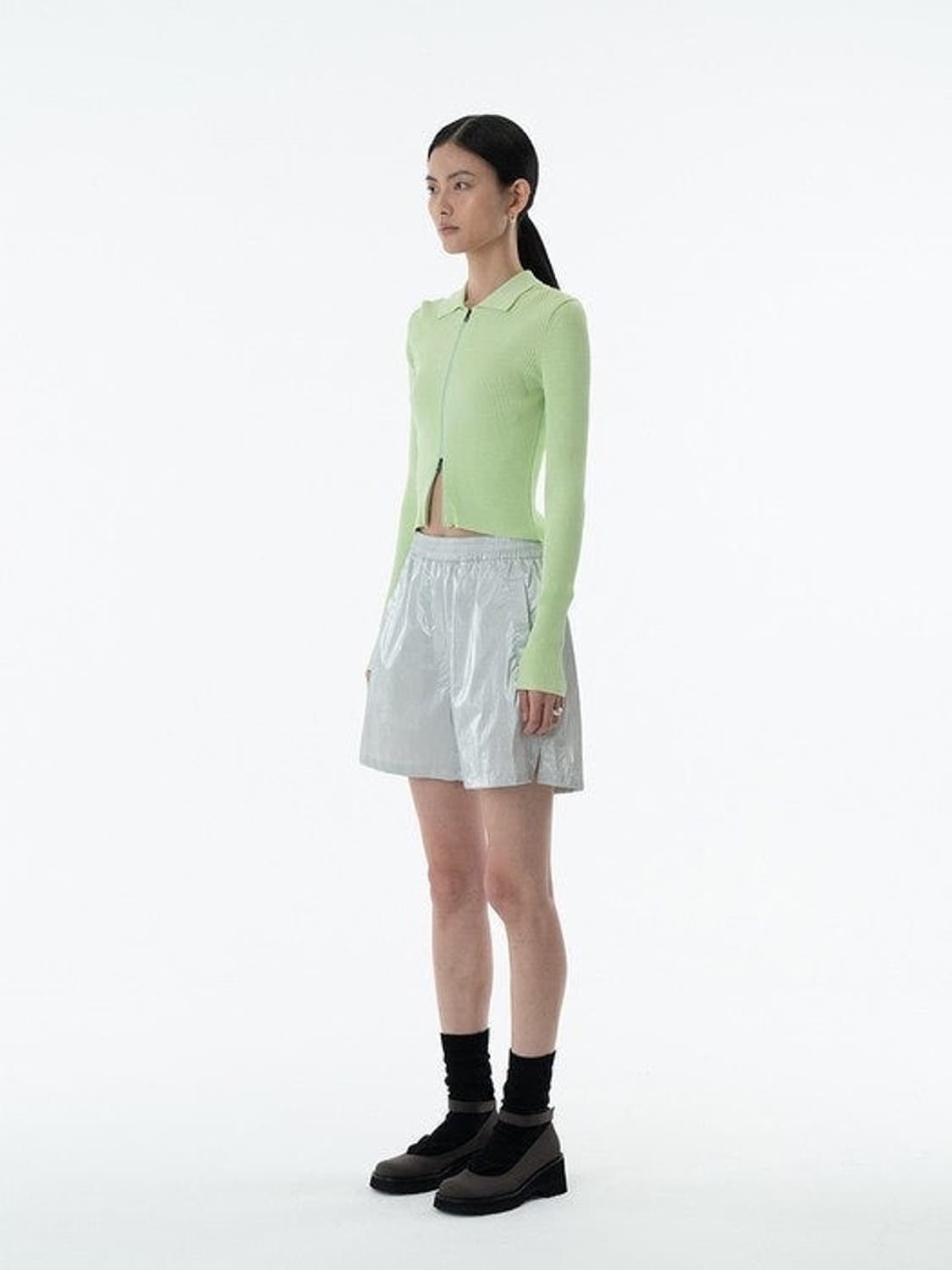 아모멘토 silver foil pants 상품이미지3