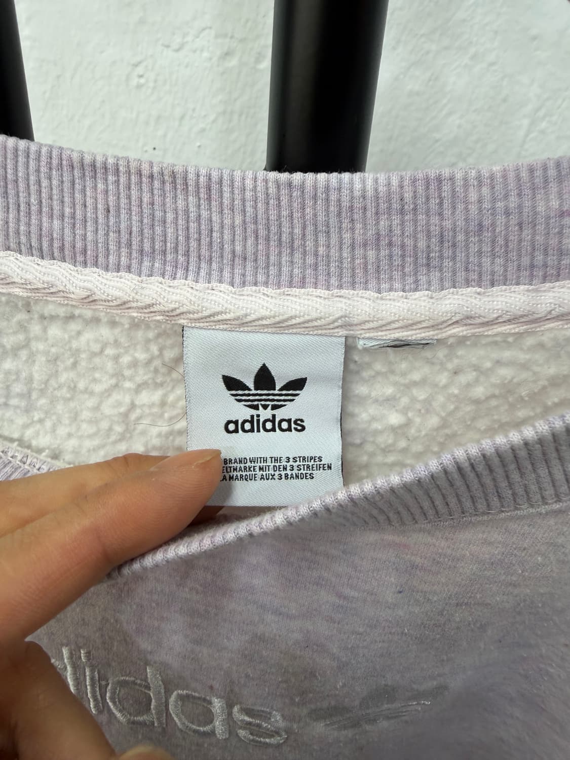 정품) 아디다스 여성 오버핏 크롭 라벤더 맨투맨 M 상품이미지6