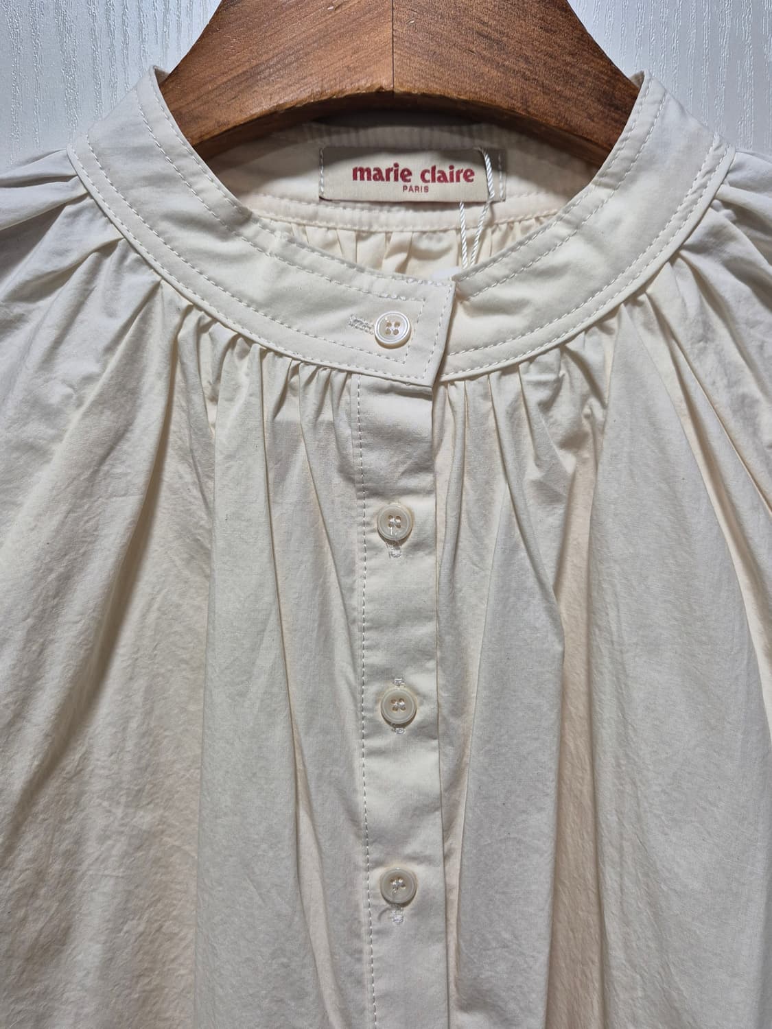 (타임세일)(새상품)마리끌레르 버터색 셔츠 블라우스 상품이미지2