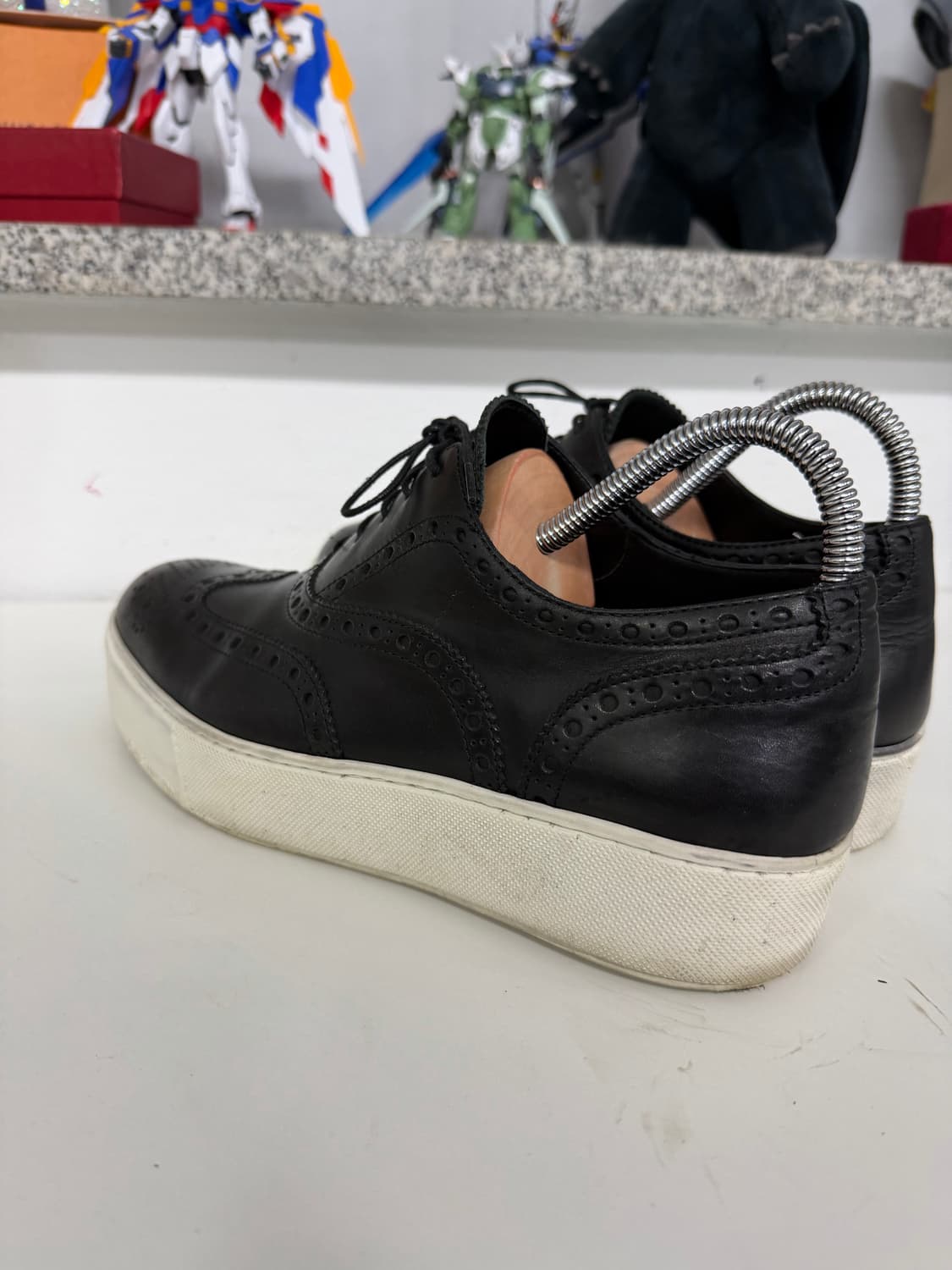 정품) 루이비통 남성 윙팁 남성 구두 스니커즈 6(255-260) 상품이미지7