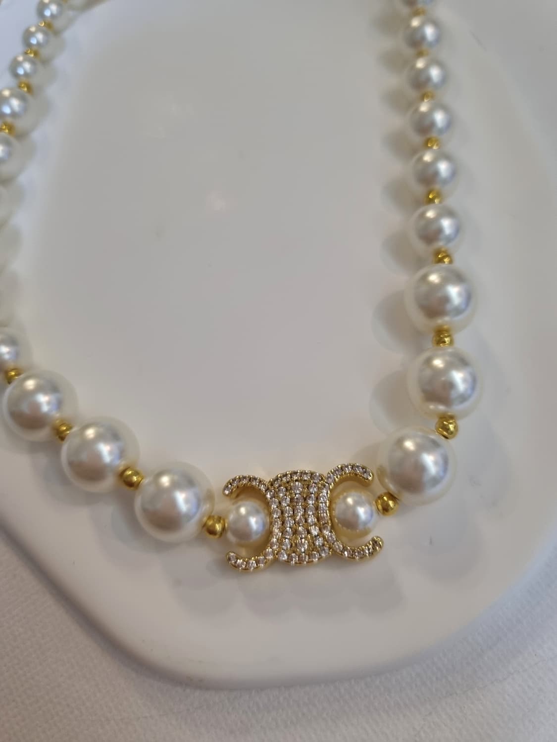 셀린느 업사이클링 올큐빅 트리옹프 진주 목걸이 상품이미지1