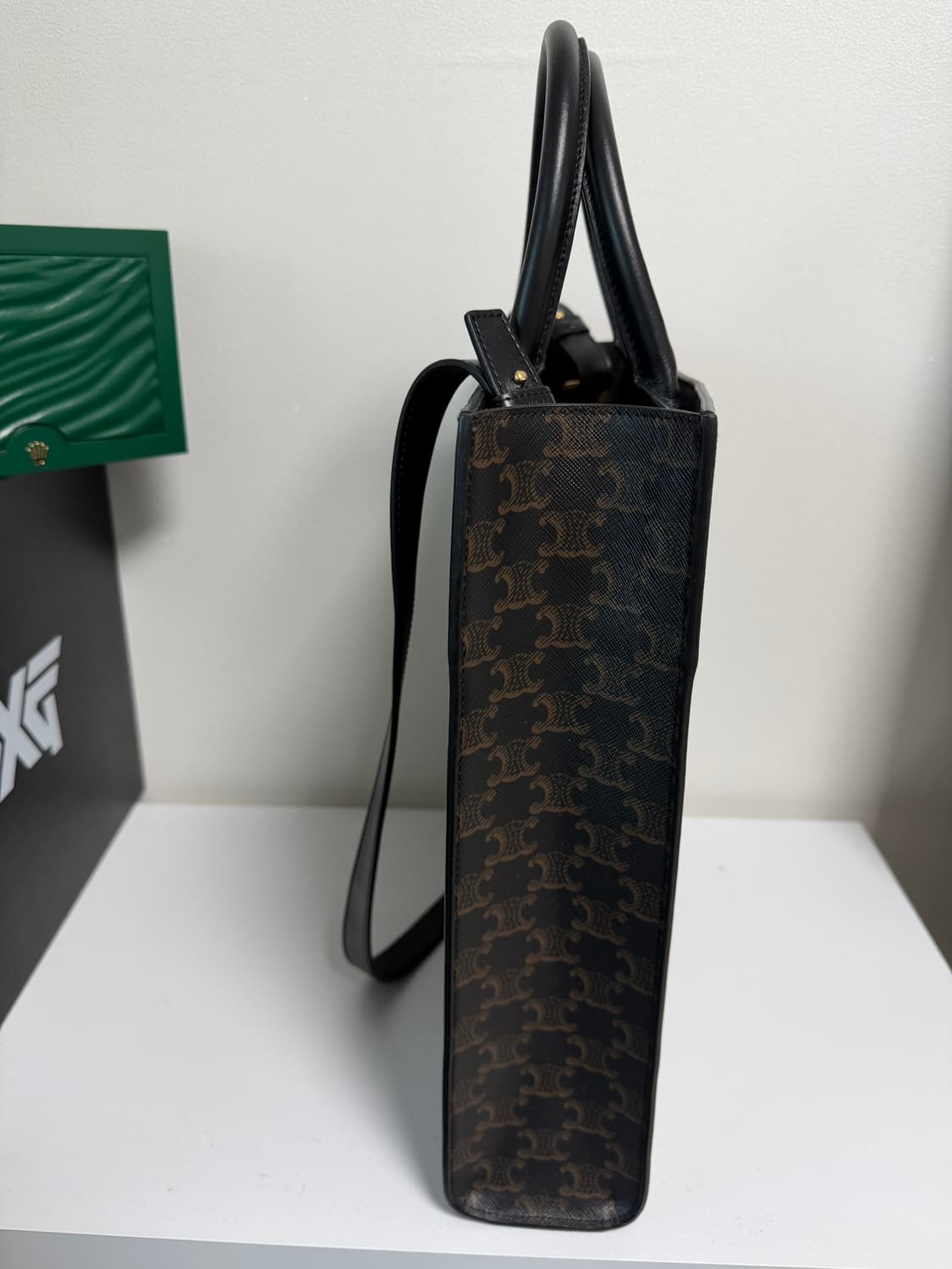 셀린느 트리오페 버티컬 카바스 토트백 미디움 상품이미지6