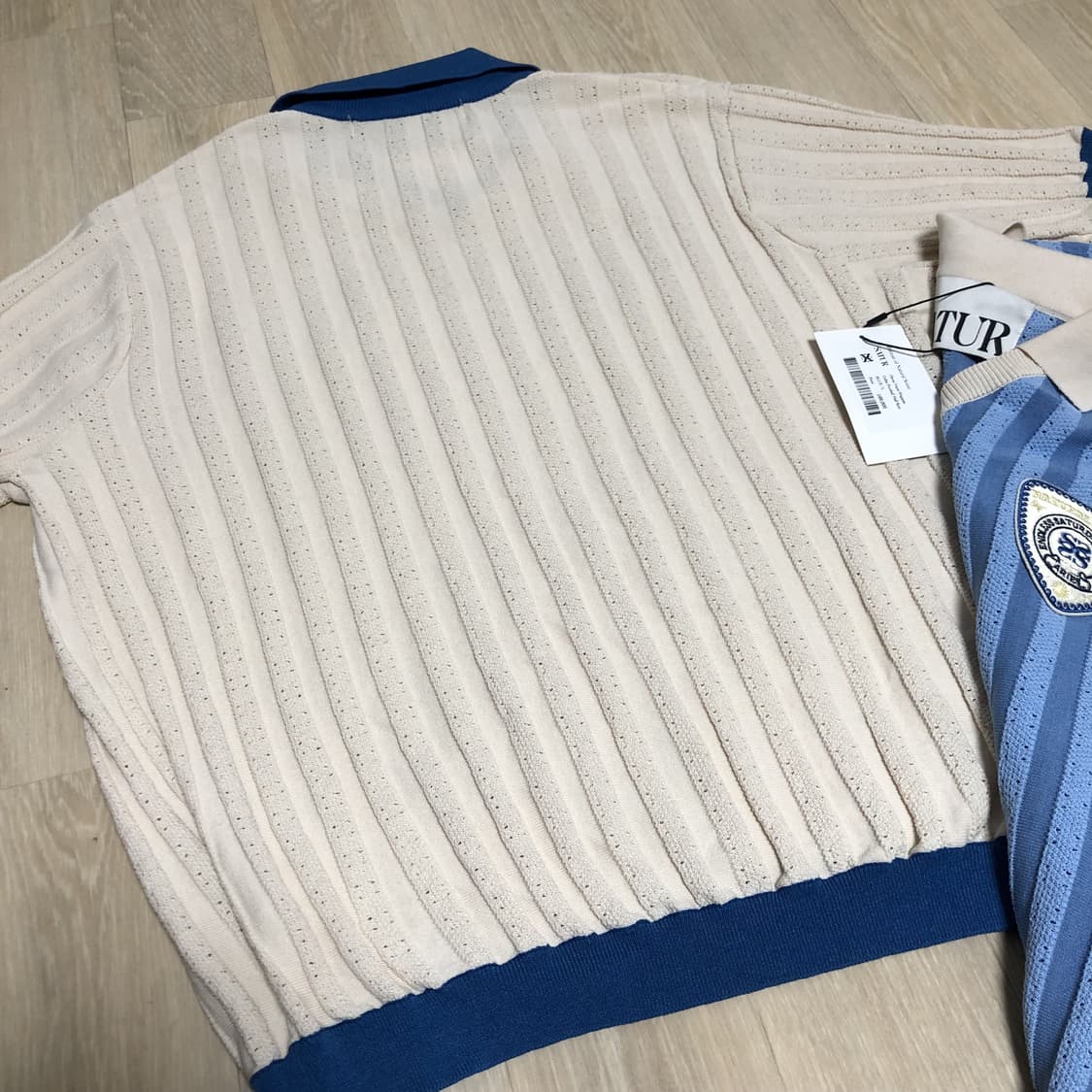 (L) 새상품 세터 SATUR 시트론 베르 와펜 칼라 풋볼 하프 니트 상품이미지9