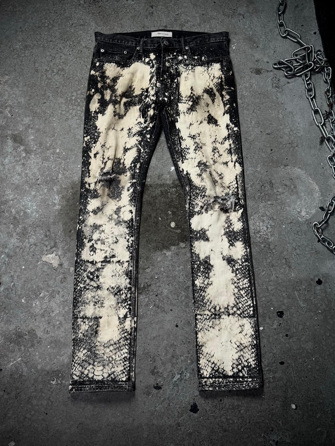 GAP Bleach Destroyed Skinny Denim Pants 상품이미지1