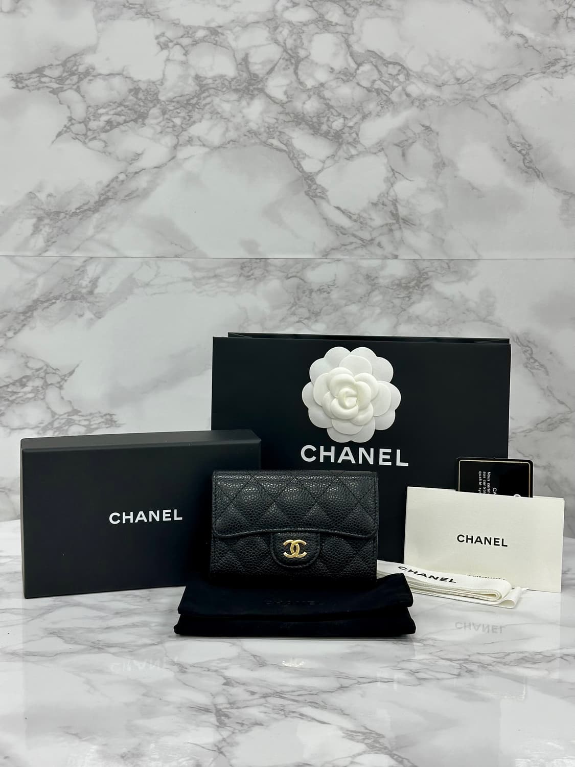 샤넬 클래식 케이버 카드지갑 금장 상품이미지1