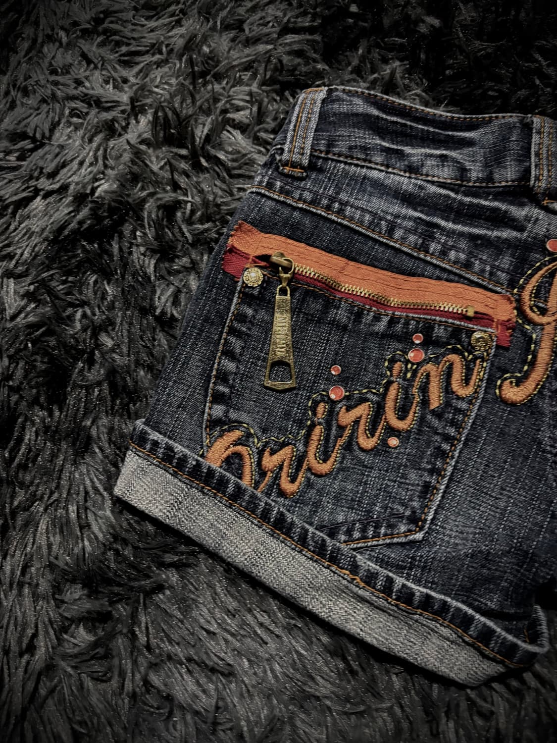 Oririn Jeans 백 레터링 자수 큐빅 지퍼 포켓 워싱 데님숏팬츠 상품이미지7