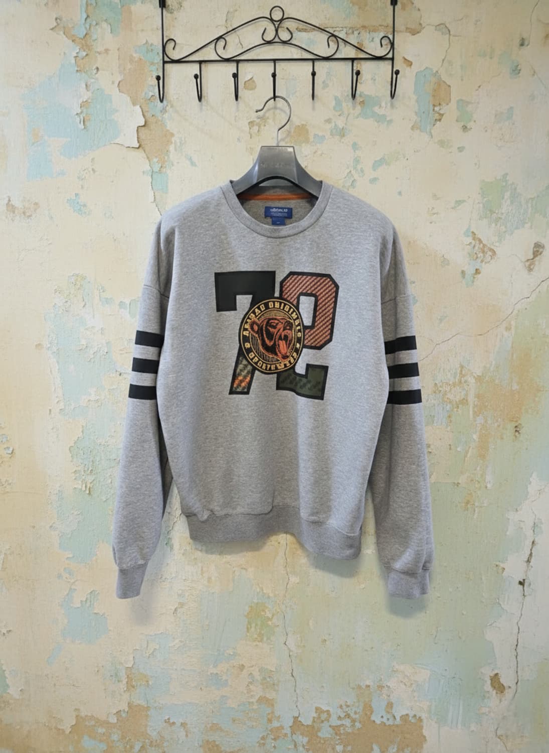 아디다스 MAD PLAID CREW 맨투맨 100 상품이미지1