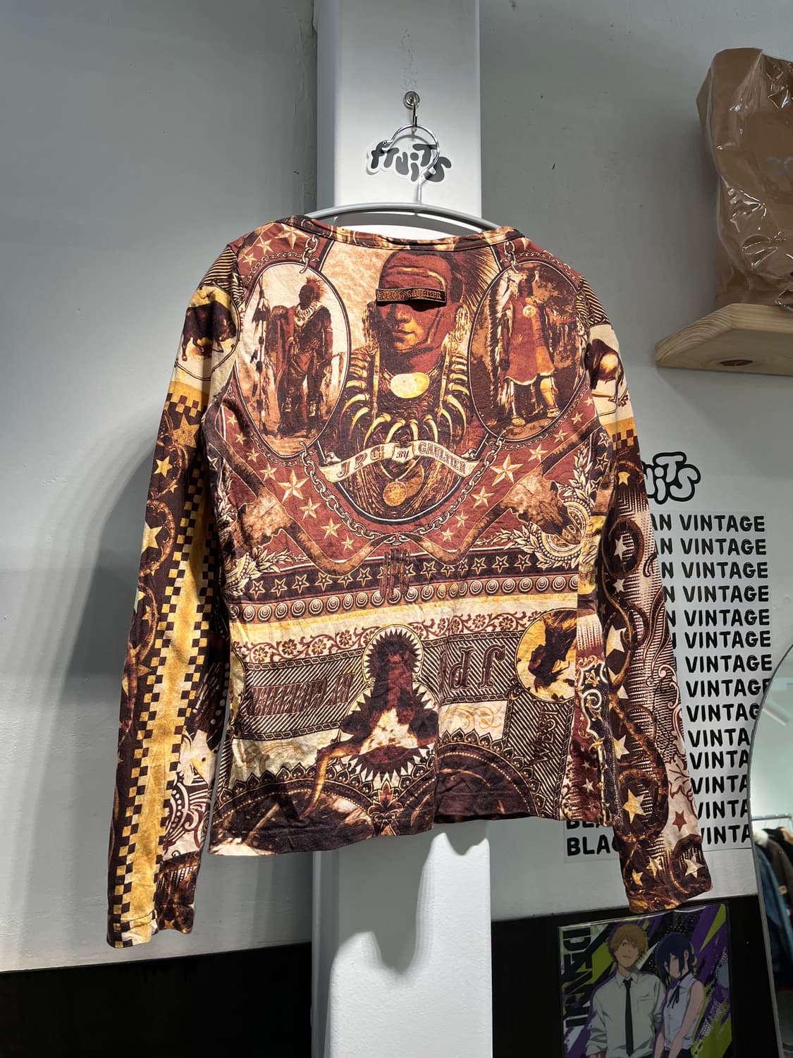 장폴고티에 90s 아메리칸인디언 풀 프린팅 롱슬리브 상품이미지3