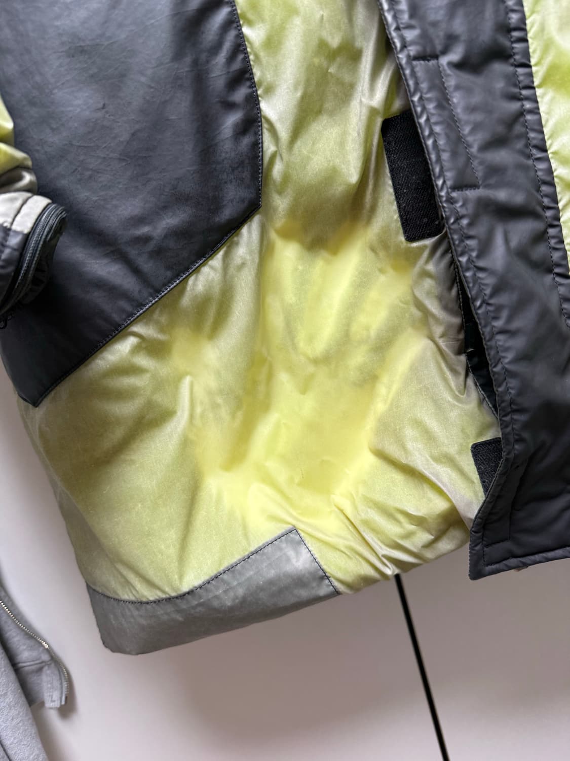 스톤아일랜드 레진 T shell 쉘 아이스자켓 패딩 상품이미지5