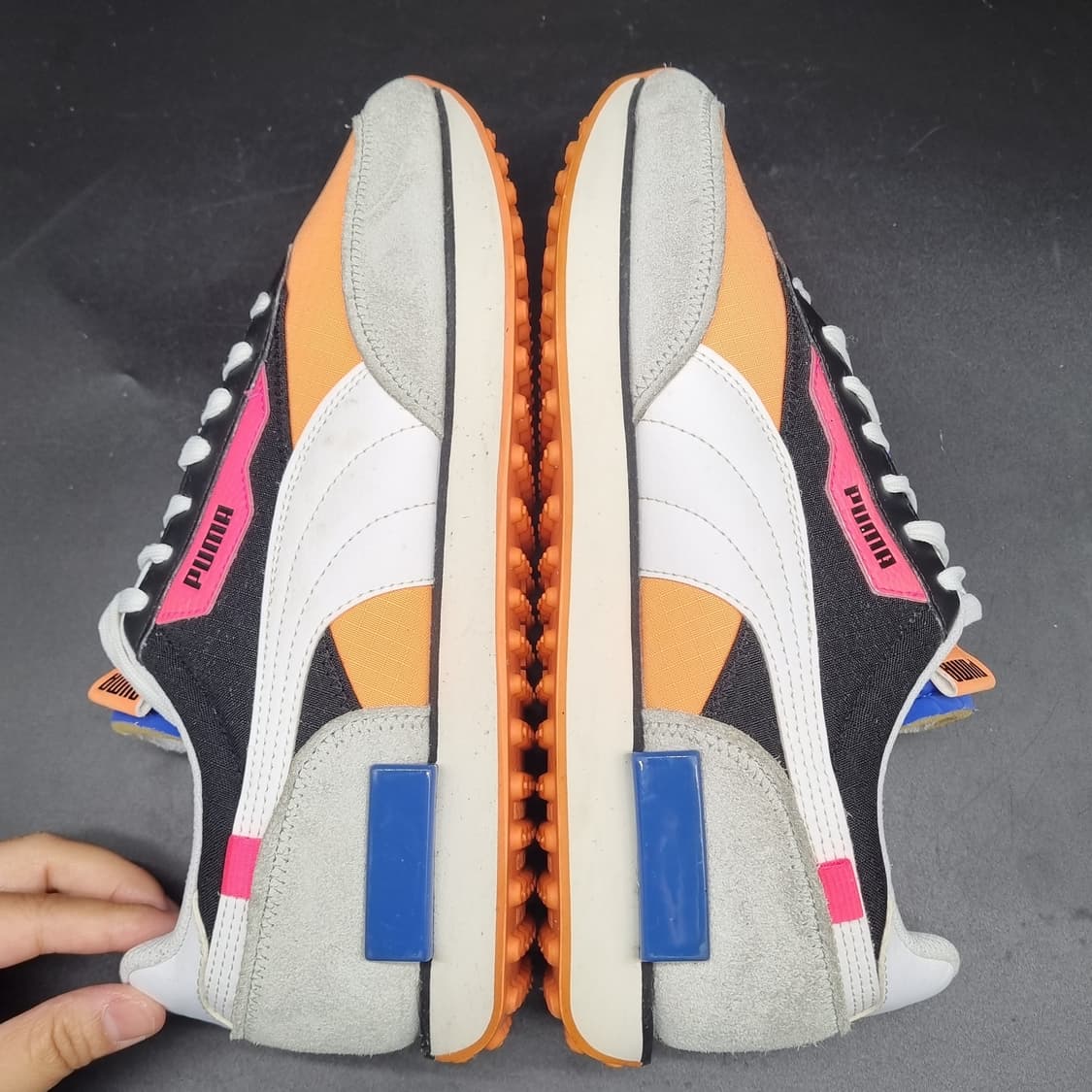 푸마 퓨처라이더 남성운동화280 상품이미지5