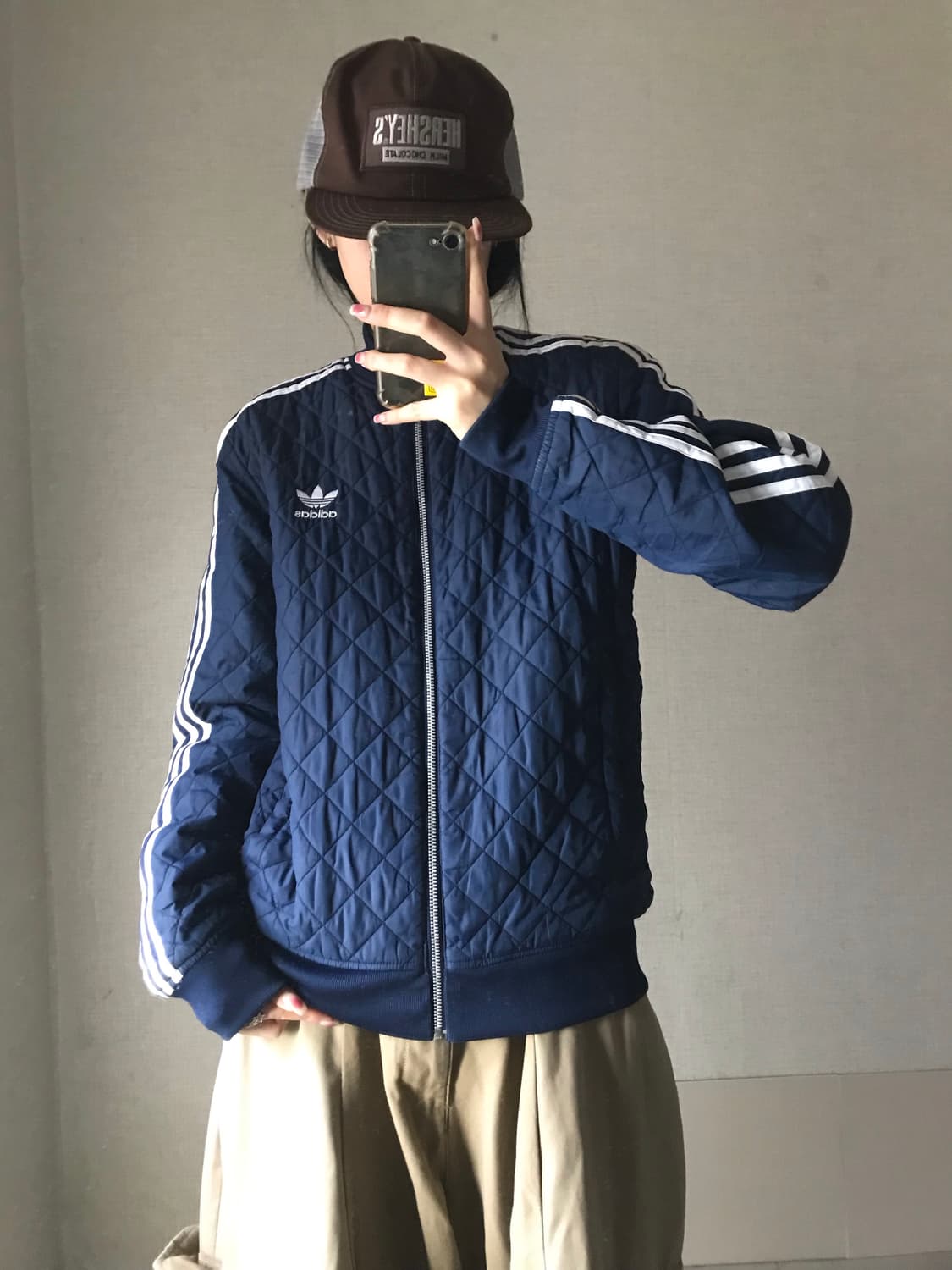 아디다스 네이비 경량패딩 상품이미지4