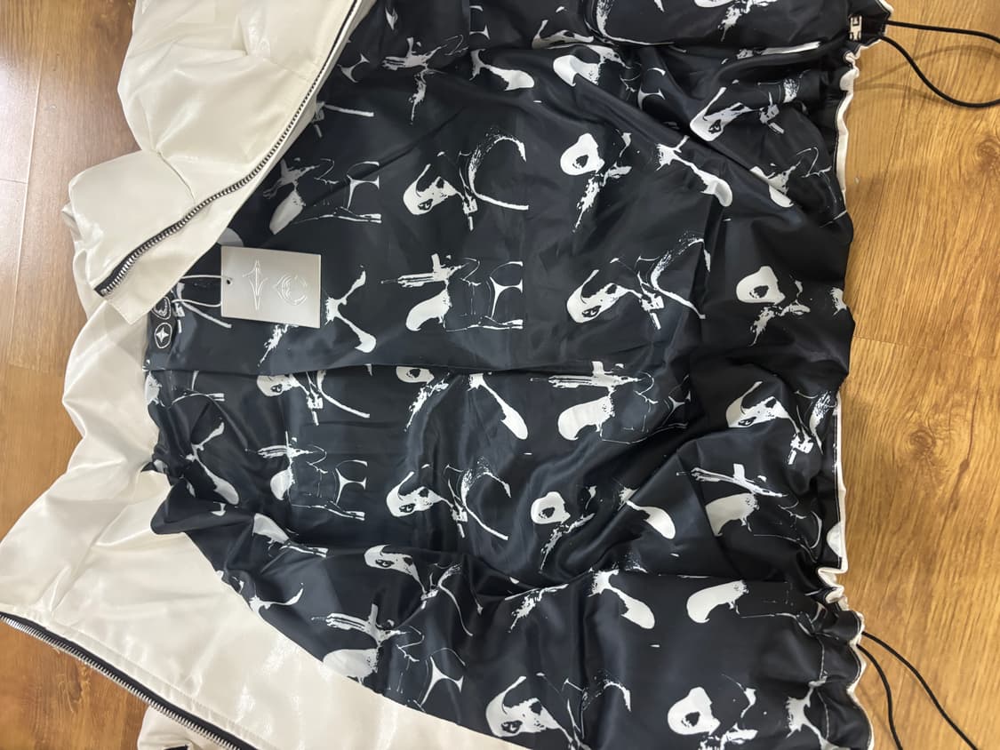 떠그 클럽 / 레더 패딩 화이트 / 2 상품이미지2