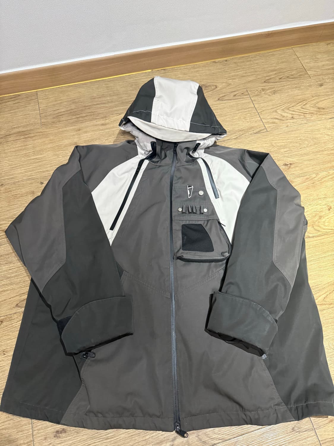 언더마이카 카메 멀티 지퍼 쉘 파카(1사이즈) 상품이미지2