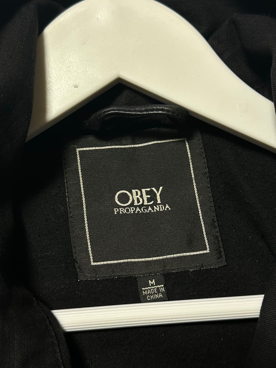 오베이 스몰로고 블랙 사파리 자켓 상품이미지6