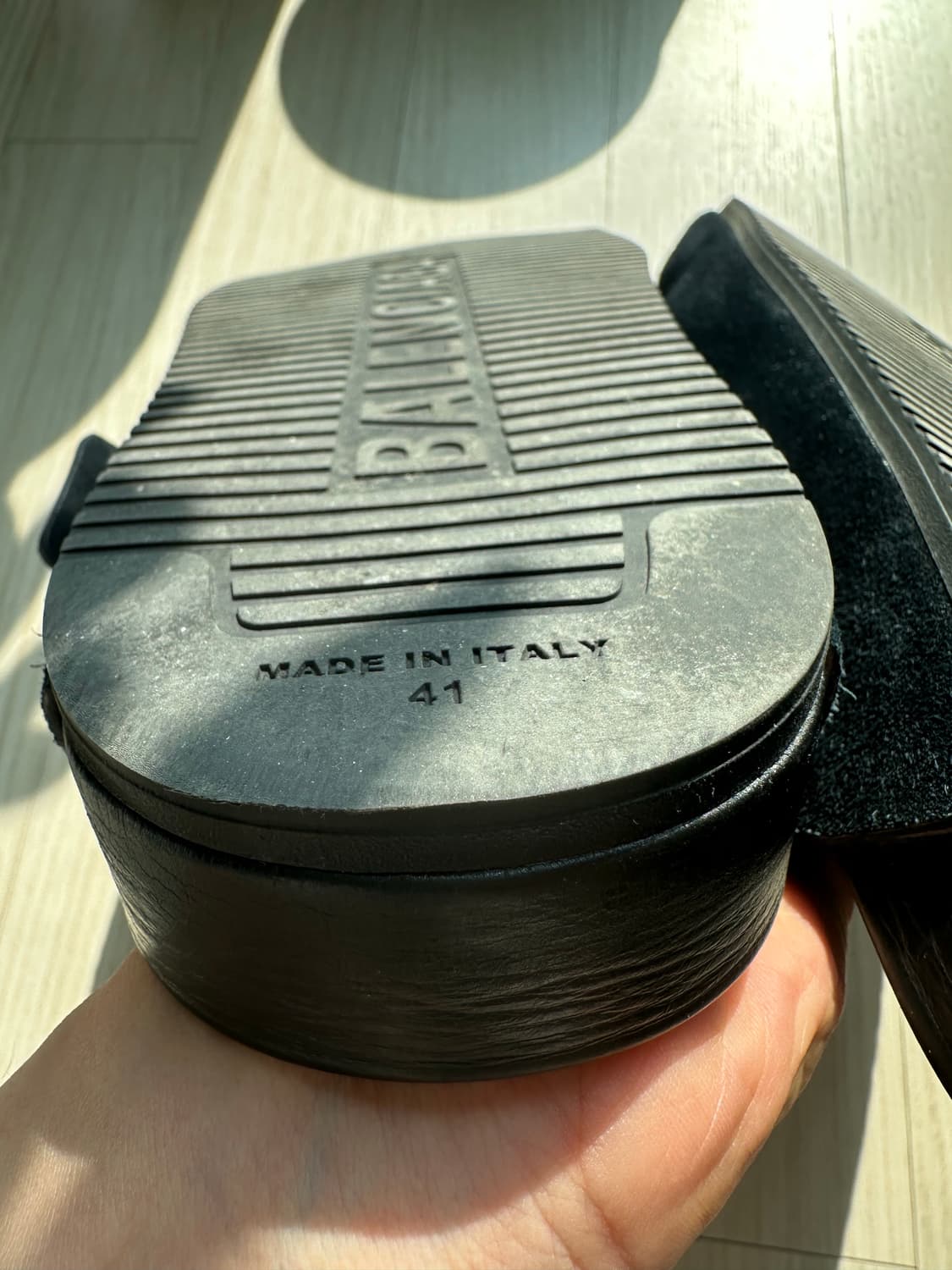 발렌시아가 블랙 스웨이드 선데이 뮬 41 상품이미지7