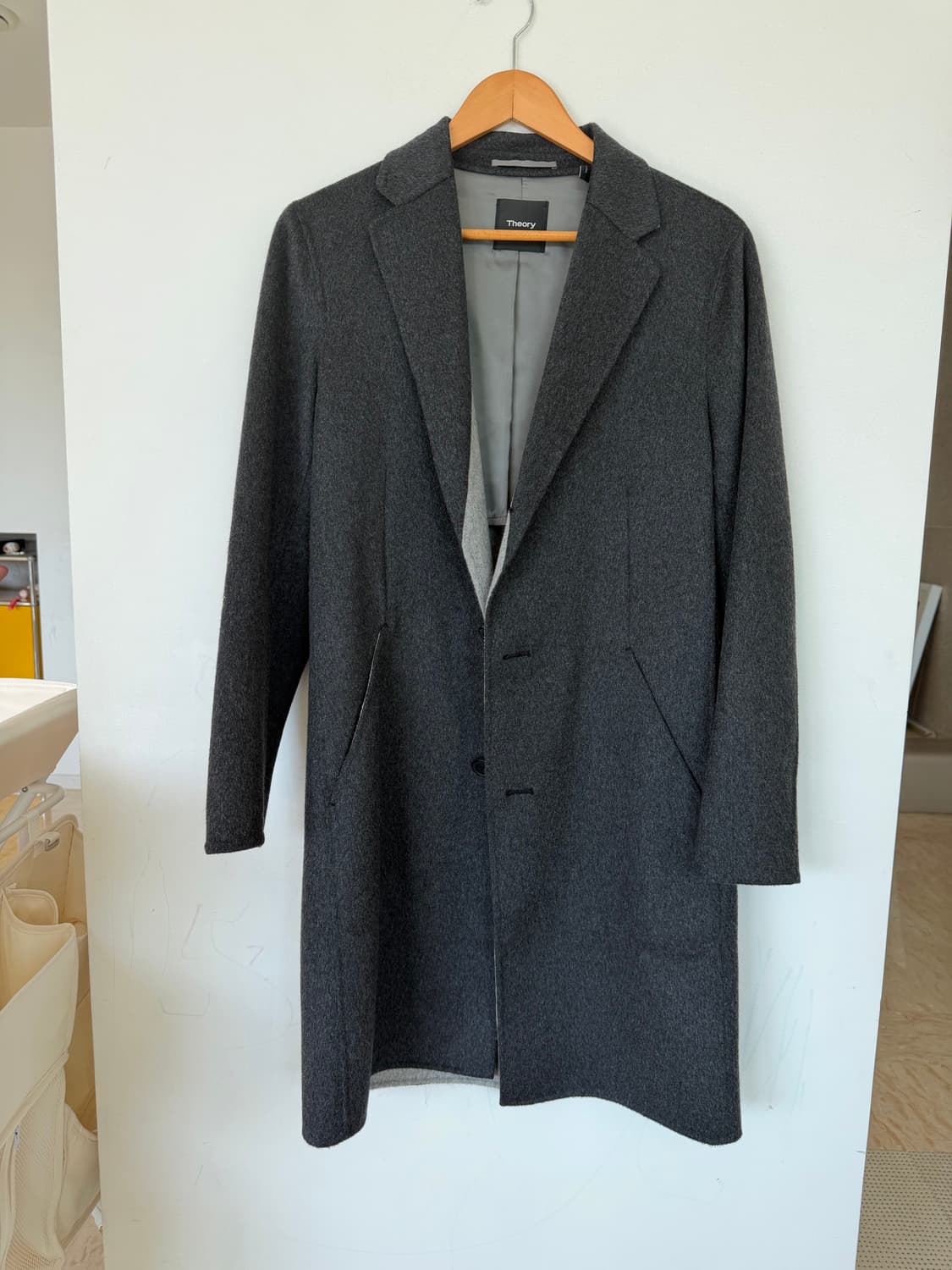 띠어리 캐시미어 코트 상품이미지1