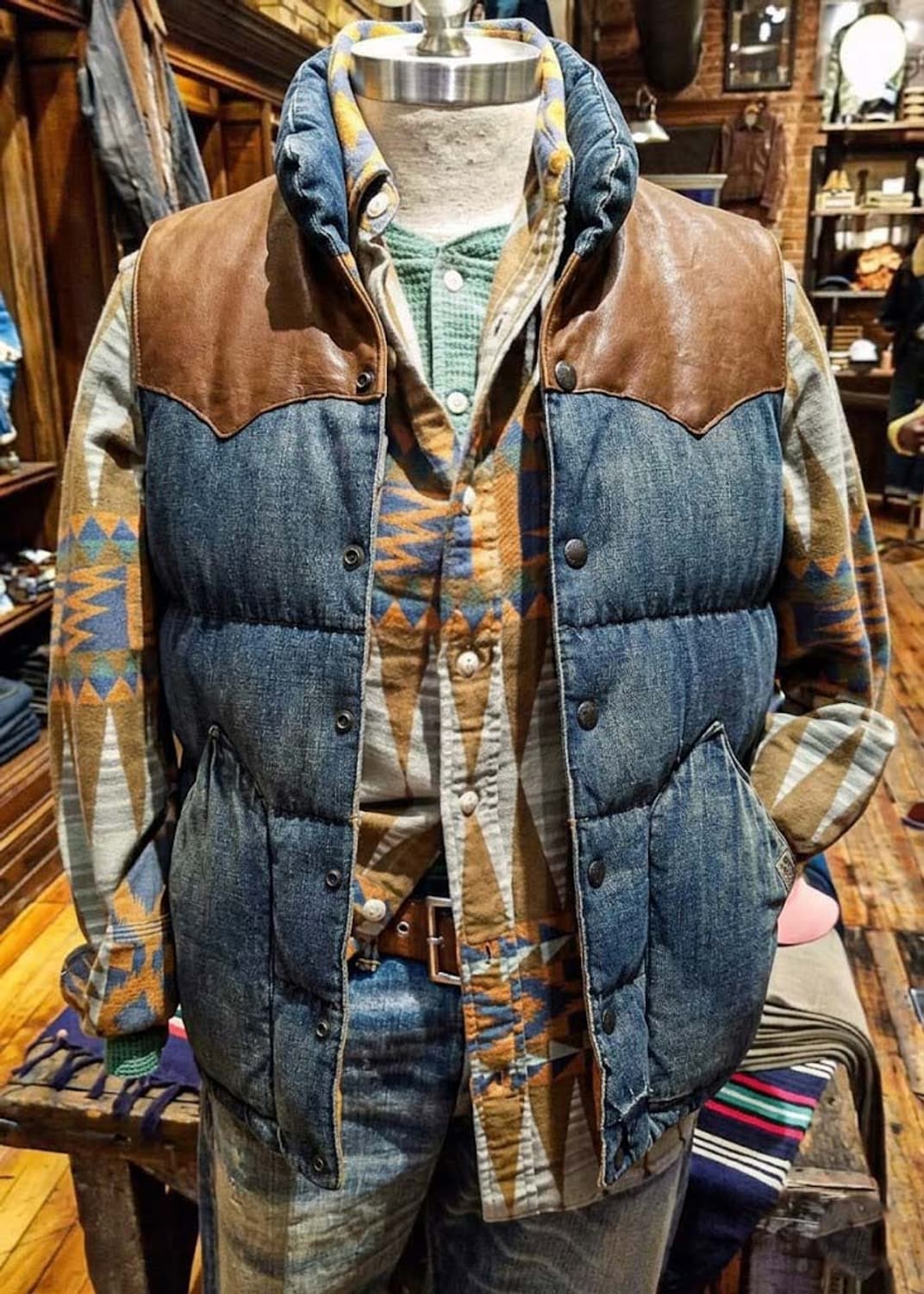 폴로 랄프로렌 사우스 웨스턴 레더 요크 아즈텍 데님 베스트 자켓 상품이미지4