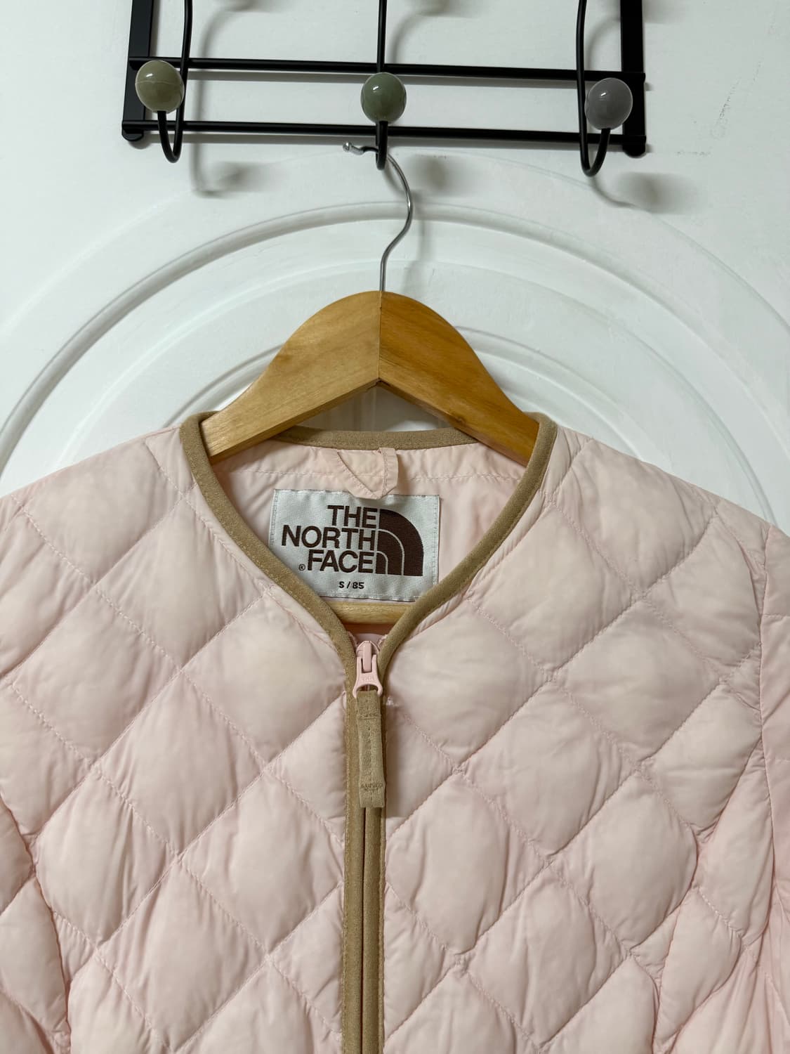 85 S 사이즈 여성 노스페이스 화이트라벨 퀄팅 패딩 상품이미지3