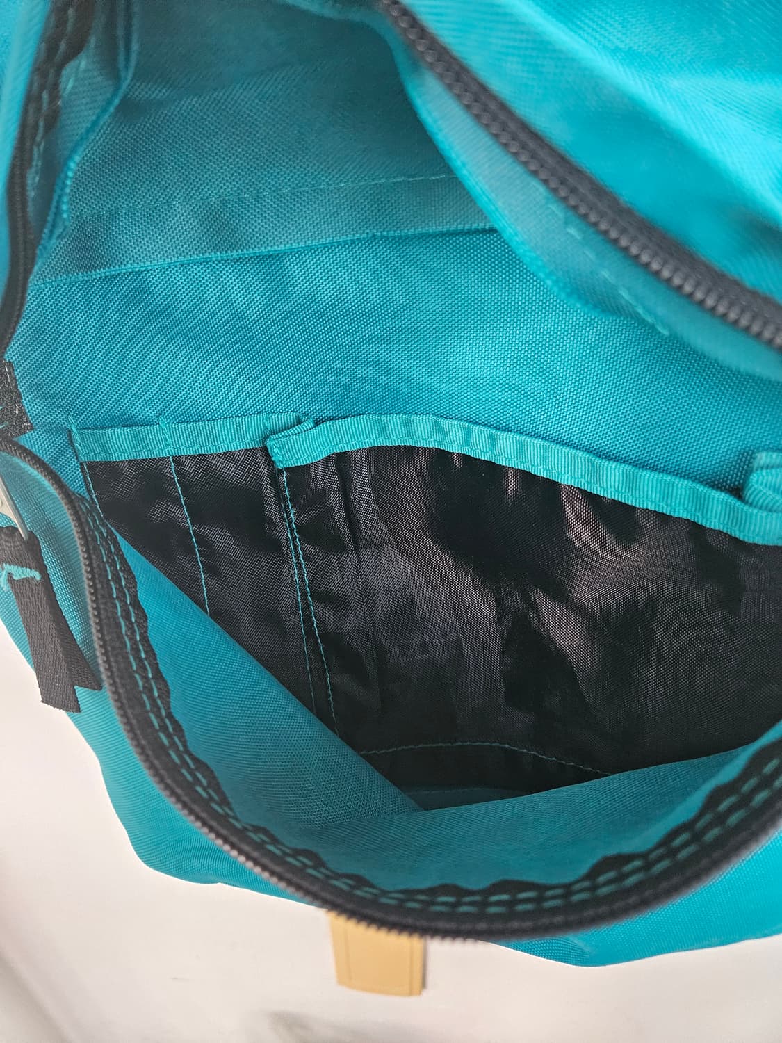 잔스포츠 청록 백팩 상품이미지6